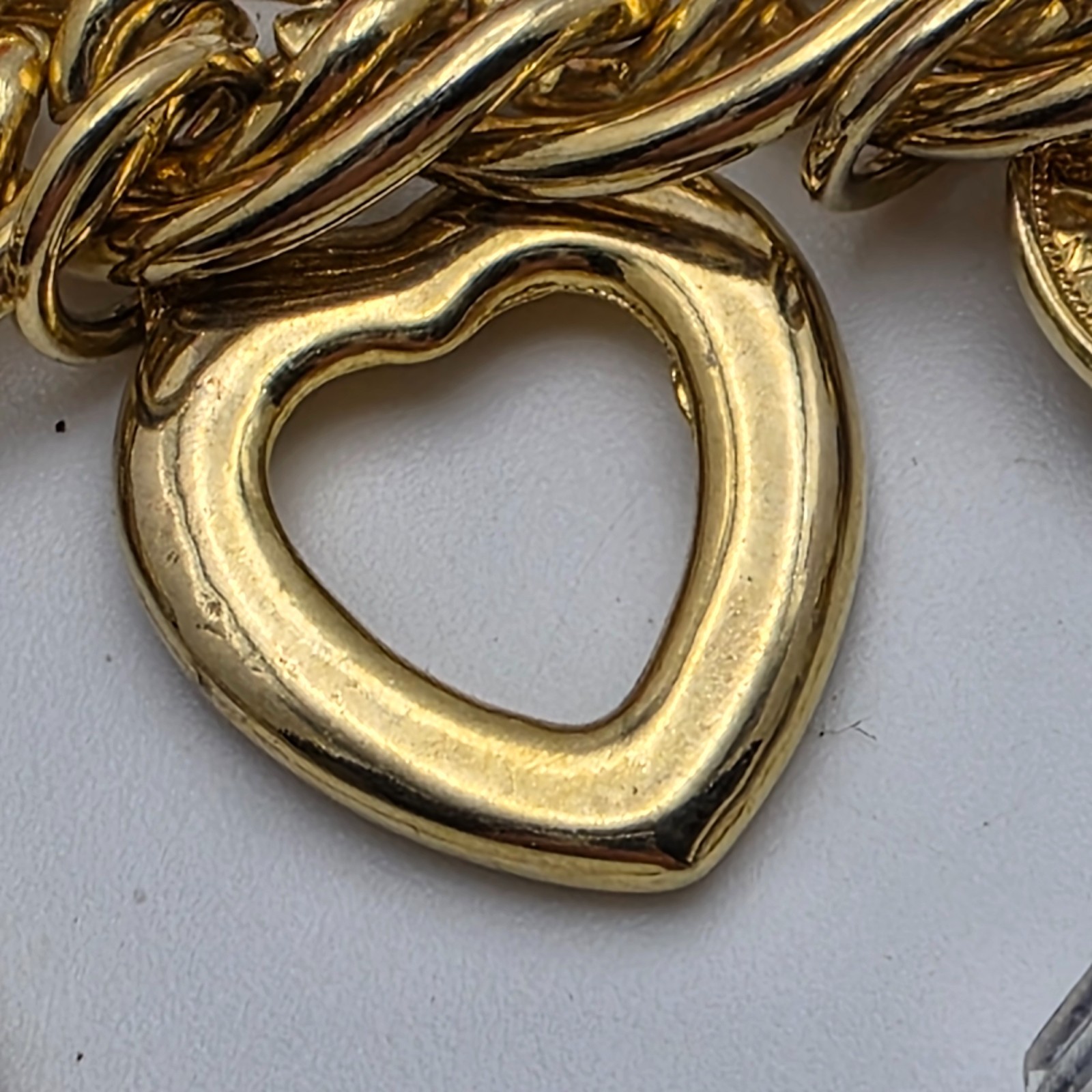 Vtg. The Limited Gold Tone Charm Necklace Long Chain Coin Heart Pearl Korea 36″