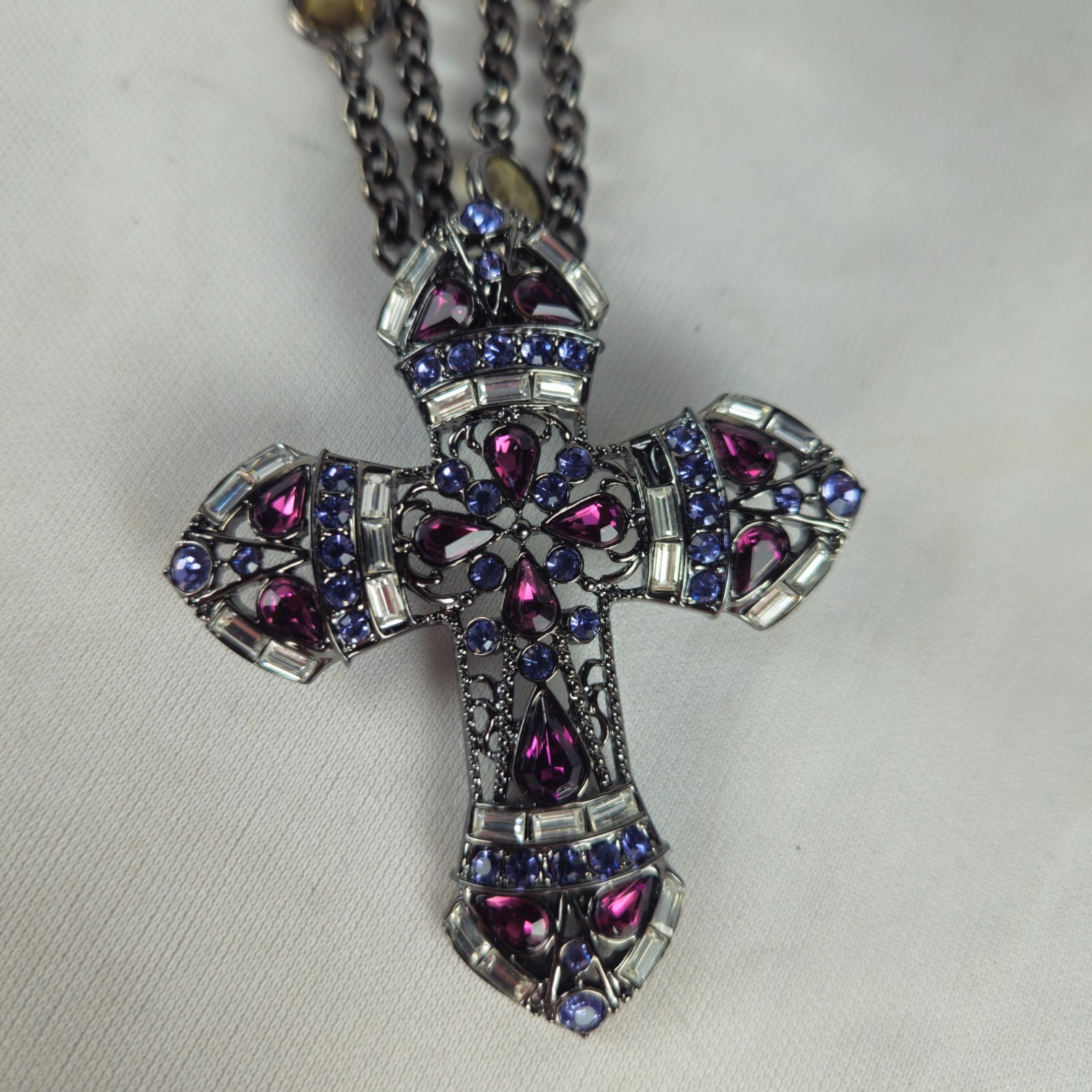 Real Collectibles by Adrienne Purple Crystal Gemstone Cross + 50″ Necklace VTG