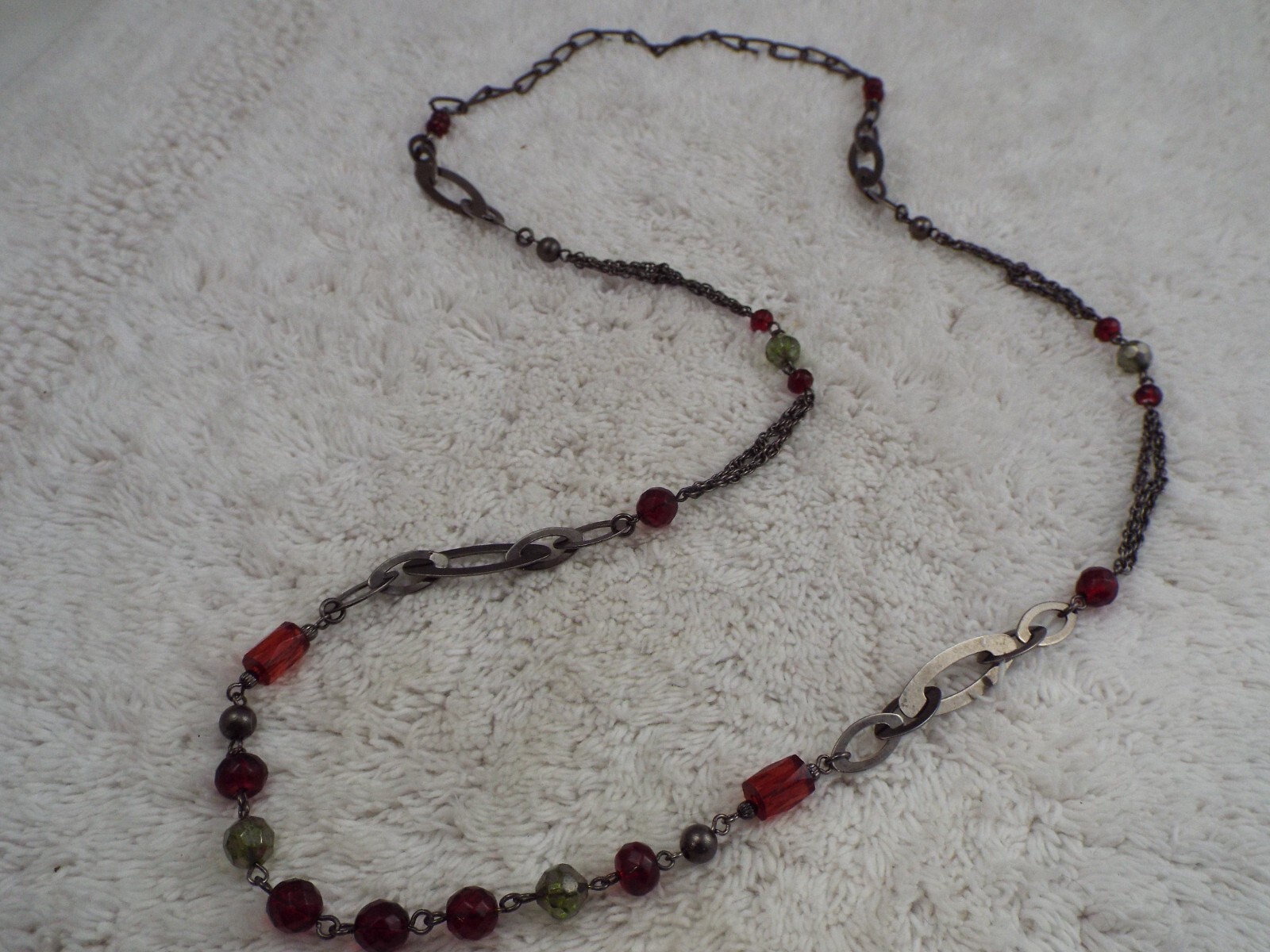 Gunmetal Red Bead Chain Necklace (A53)