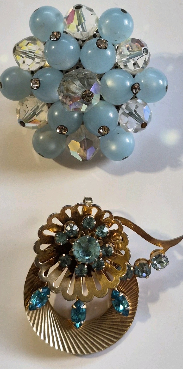 Coro/Unbranded Brooch Lof 2, Teal Blue Gold Tone Flower/Light Blue AB Cluster