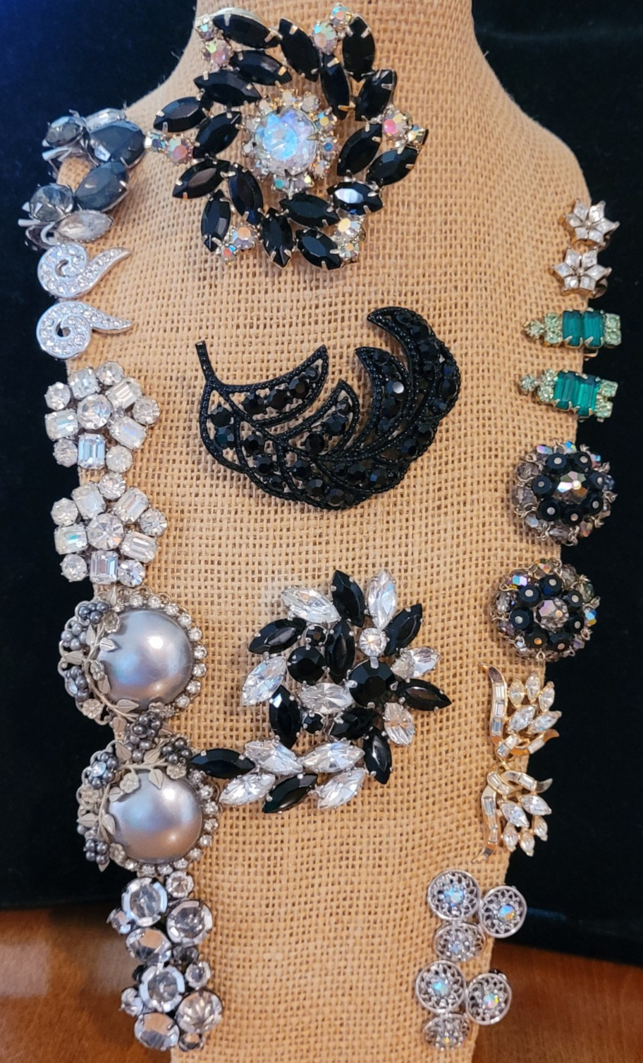 vintage Rhinestone Jewelry Lot Many Signed 125 Pieces