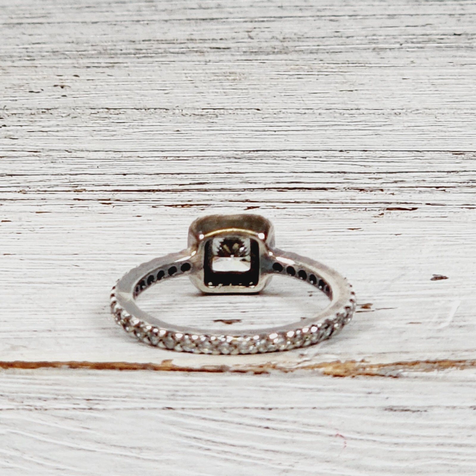 VINTAGE CZ HALO RIGHT HAND STERLING SILVER 925 RING SZ 7 RETRO STACK PRETTY
