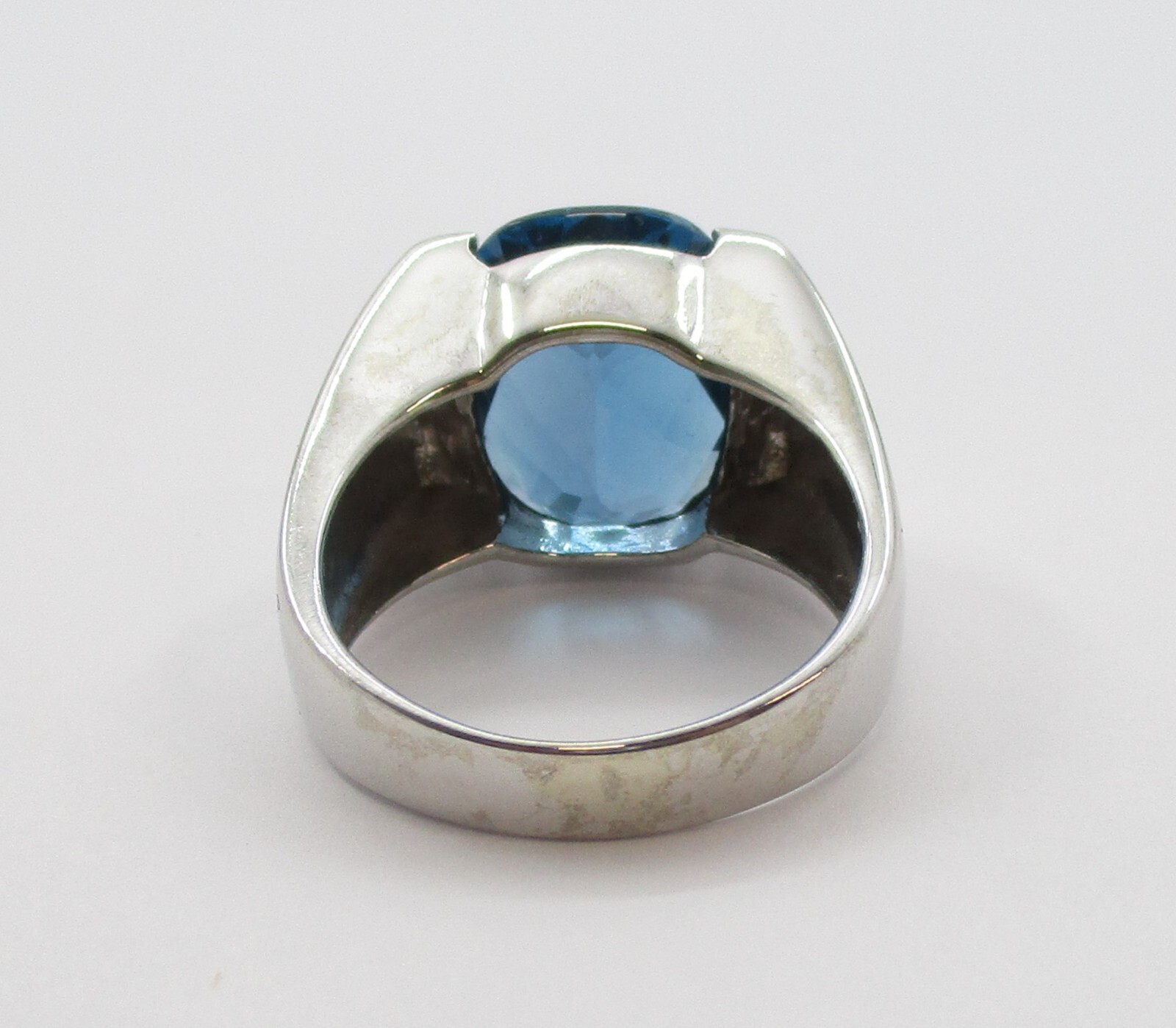 6.20CT Checkerboard Cut Blue Topaz 0.18CTW Diamond Ring 14K White Gold Size 10.5