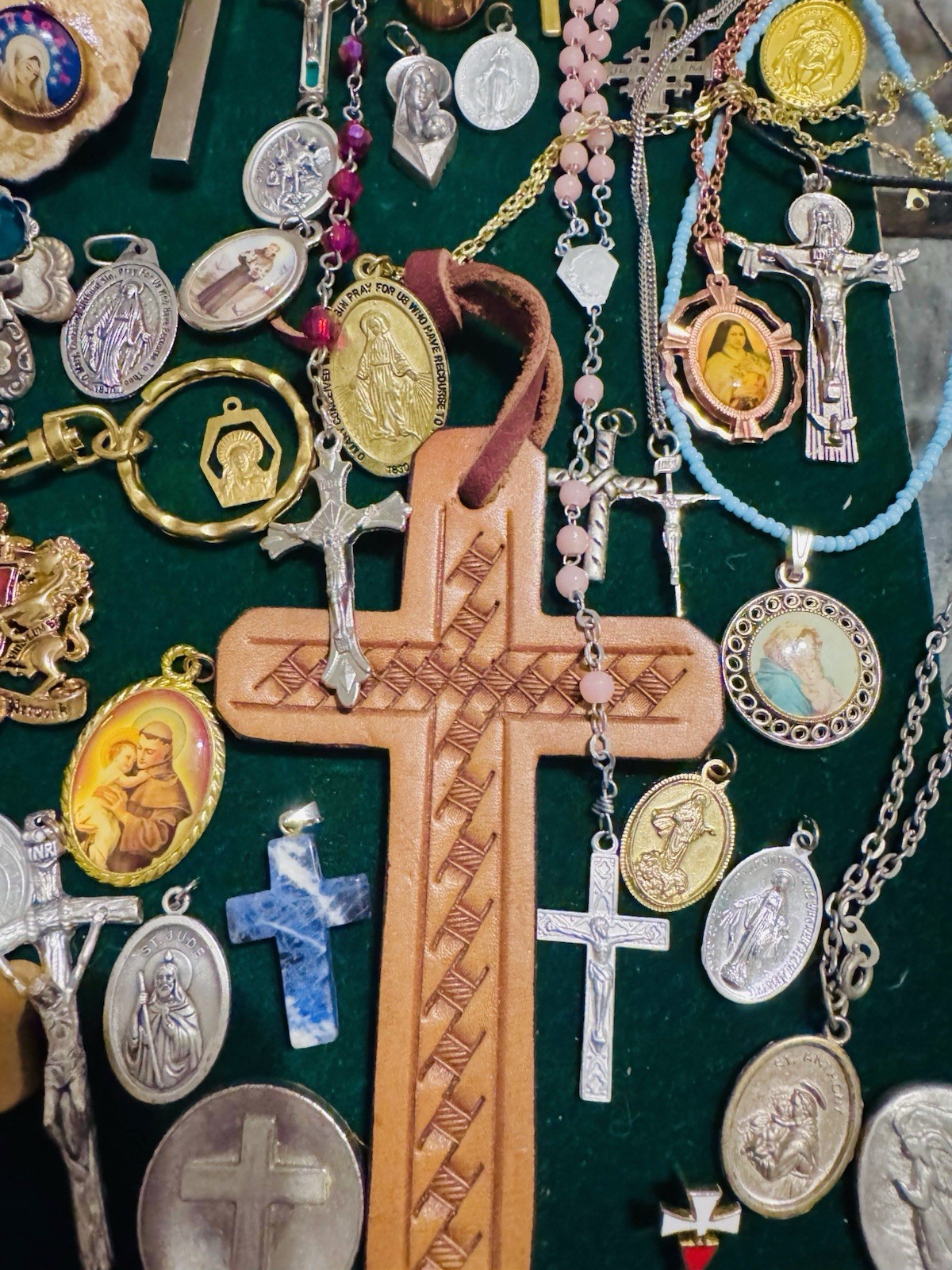 Vintage Modern Religious Cross Necklace Jewelry Lot 120+ Italy Germany Bethlehem