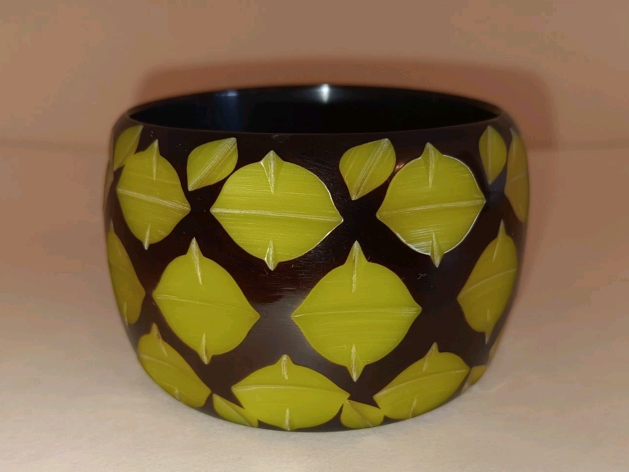 Vintage Lucite Bangle Carved Green & Brown MCM Chunky Brown&Tan Plastic Art Deco