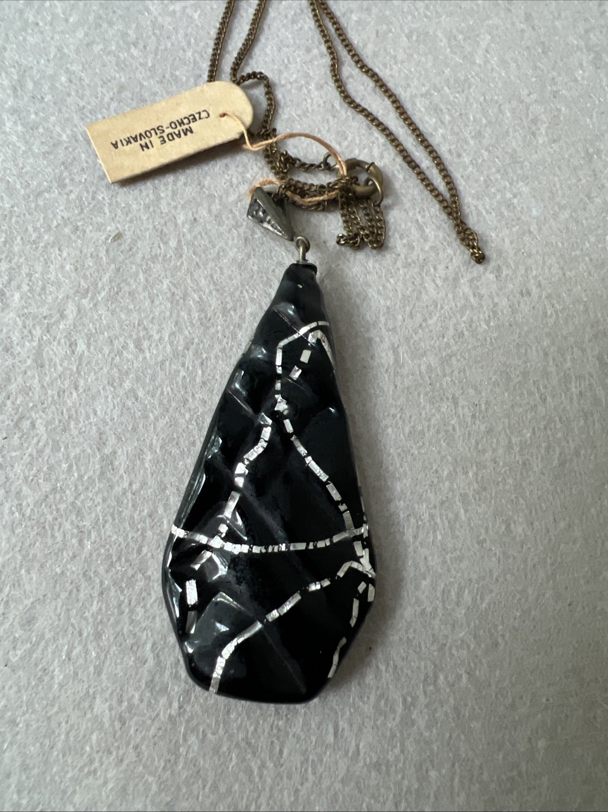 Vintage Black Foil Glass Made In Czecho Pendant Necklace – 1930s – ORIGINAL TAG