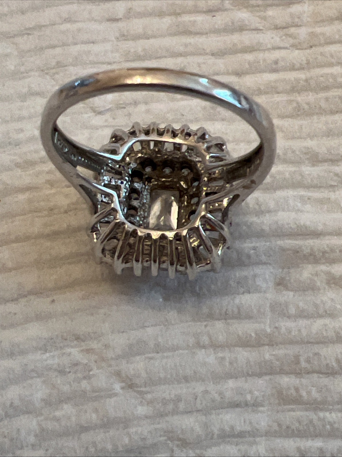 Swarovski CZ Emerald Cut Ring with Baguettes and Rounds 925 8-3/4