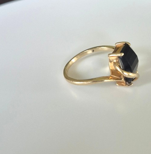 10K Yellow Gold Marked PSCO Onyx and Diamond Ring – Size 6.25, Weighs 2 Grams
