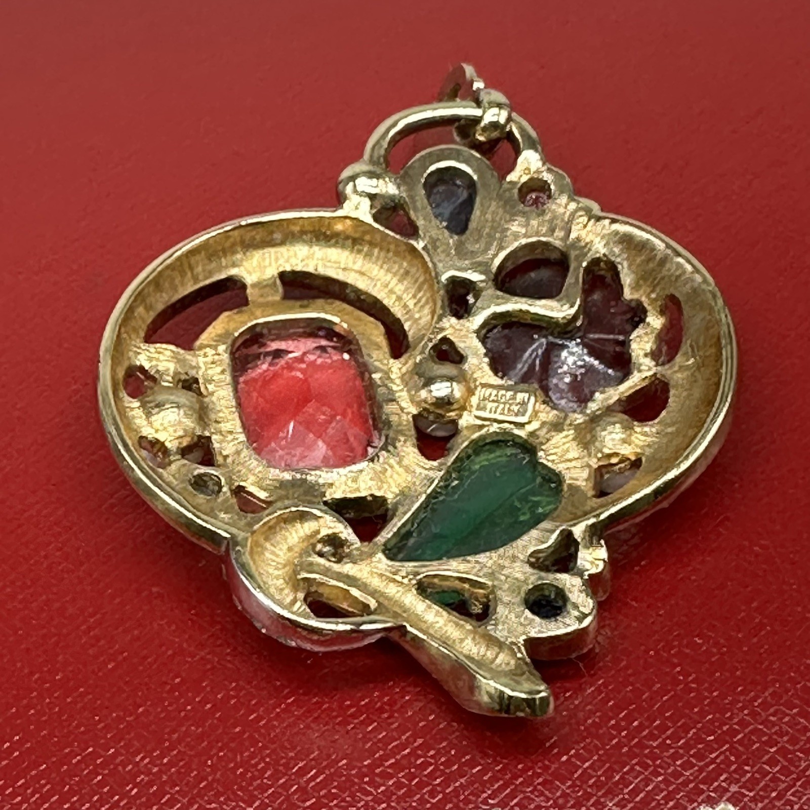 Stunning Vintage Unsigned Designer Molded Art Glass Crystal Pendant Enhancer