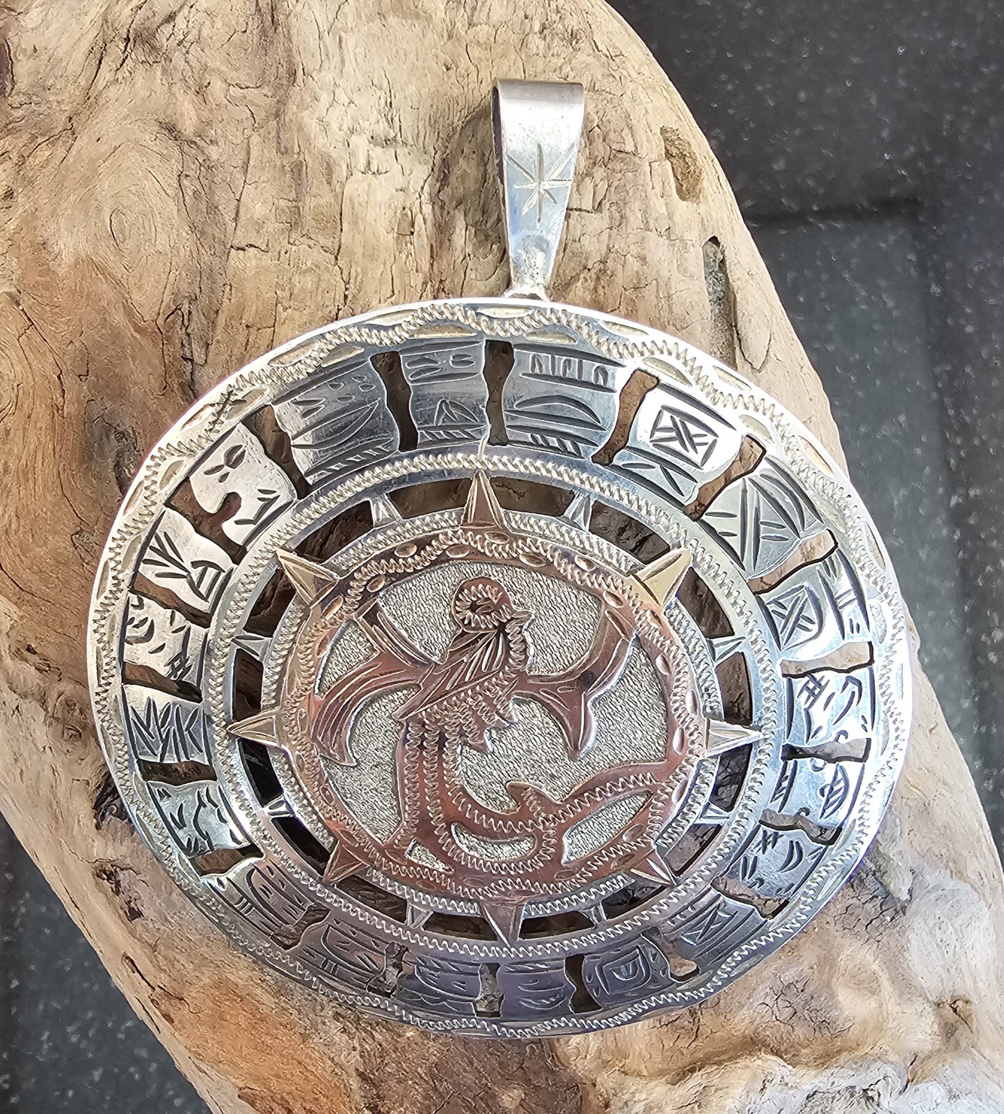 Vintage Large Guatemala Engraved Bird Pendant Brooch 900 Silver w/ Gold