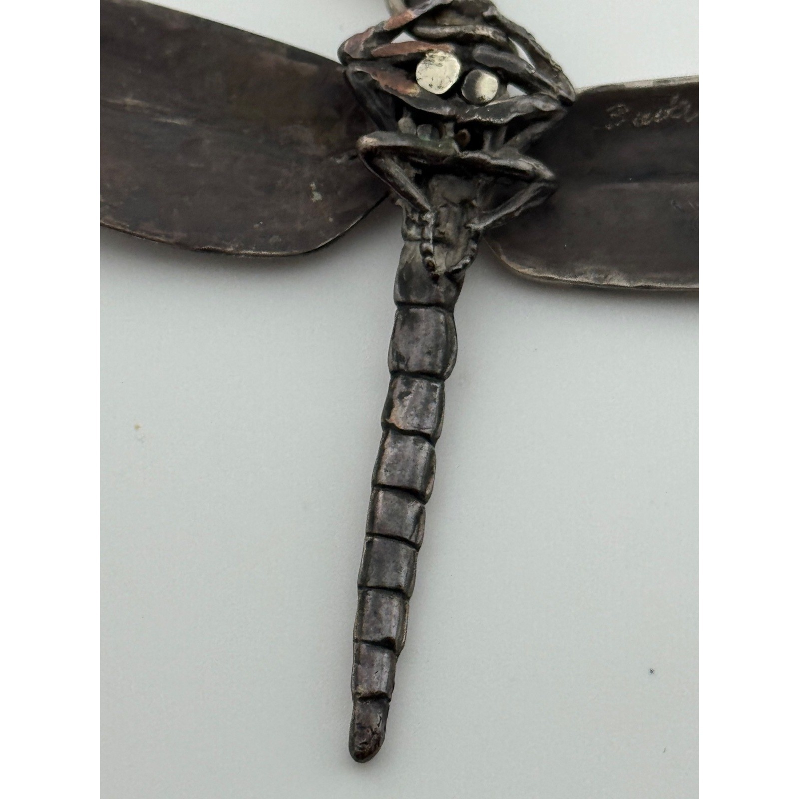 Vintage 1999 Robert Bob Burkett Signed Dragonfly Pendant Beaded Pearl Necklace