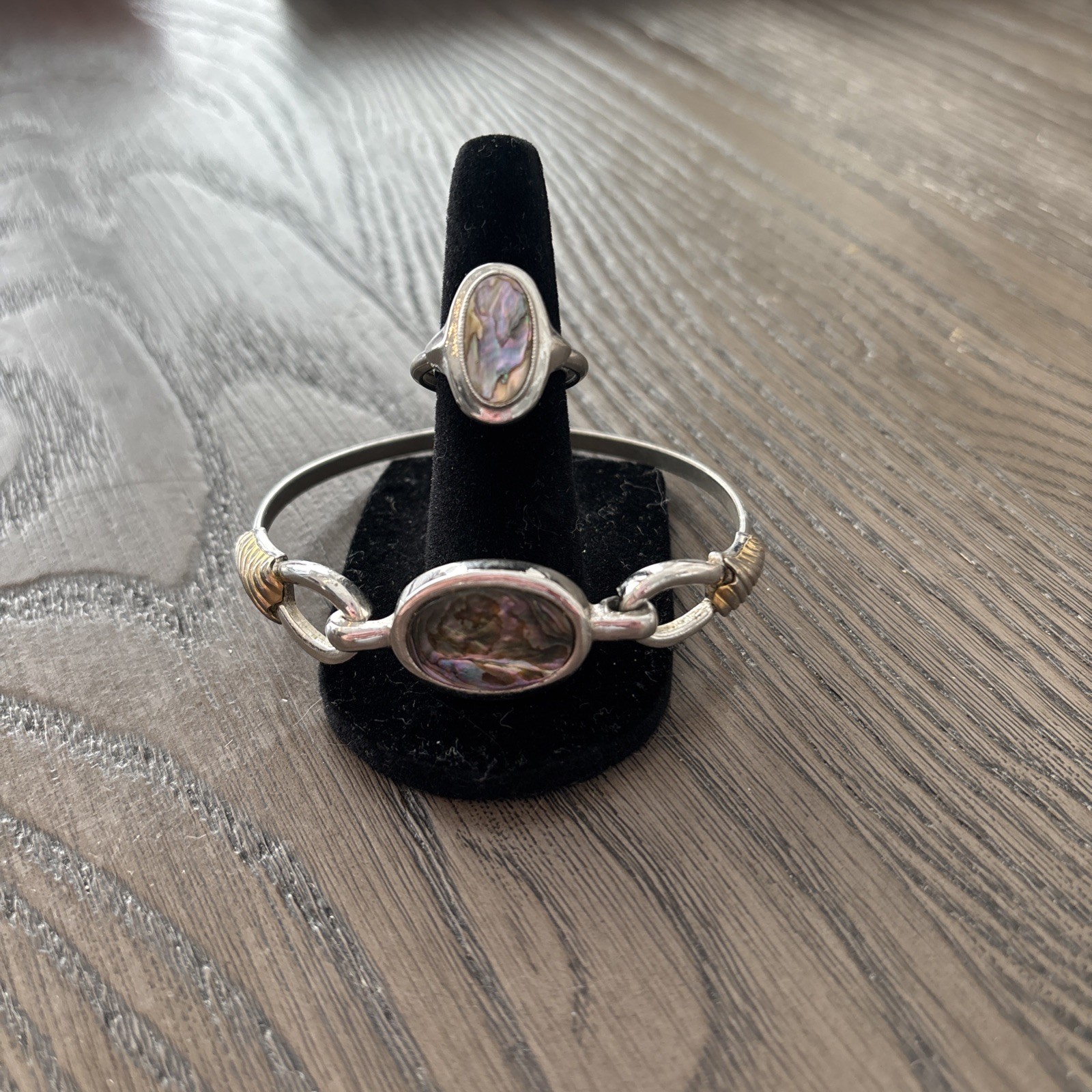 Vintage AVON 1978 Abalone Silvertone Ring Size 5-6 & Bracelet Set