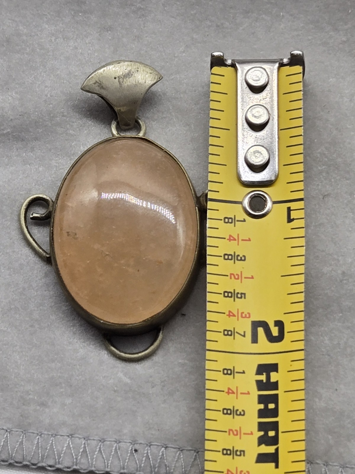 Vintage Natural Stone Oval Pendant Brass Metal Peach Colored Measures 2 Inches