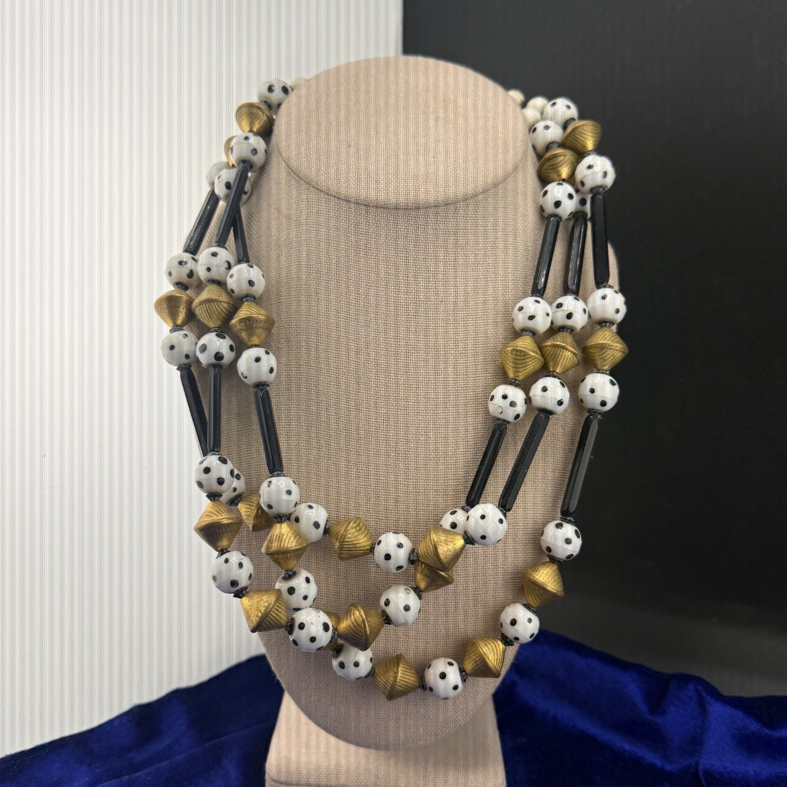 Vintage Layered Beaded Necklace 18” READ