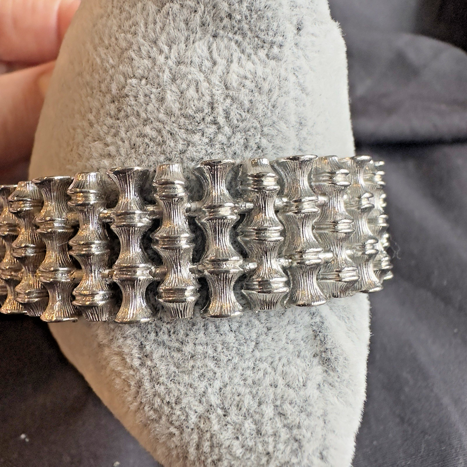 Vintage Cuff Bracelet Bangle Silver Tone Cuff Bamboo Design Good Quality Metal