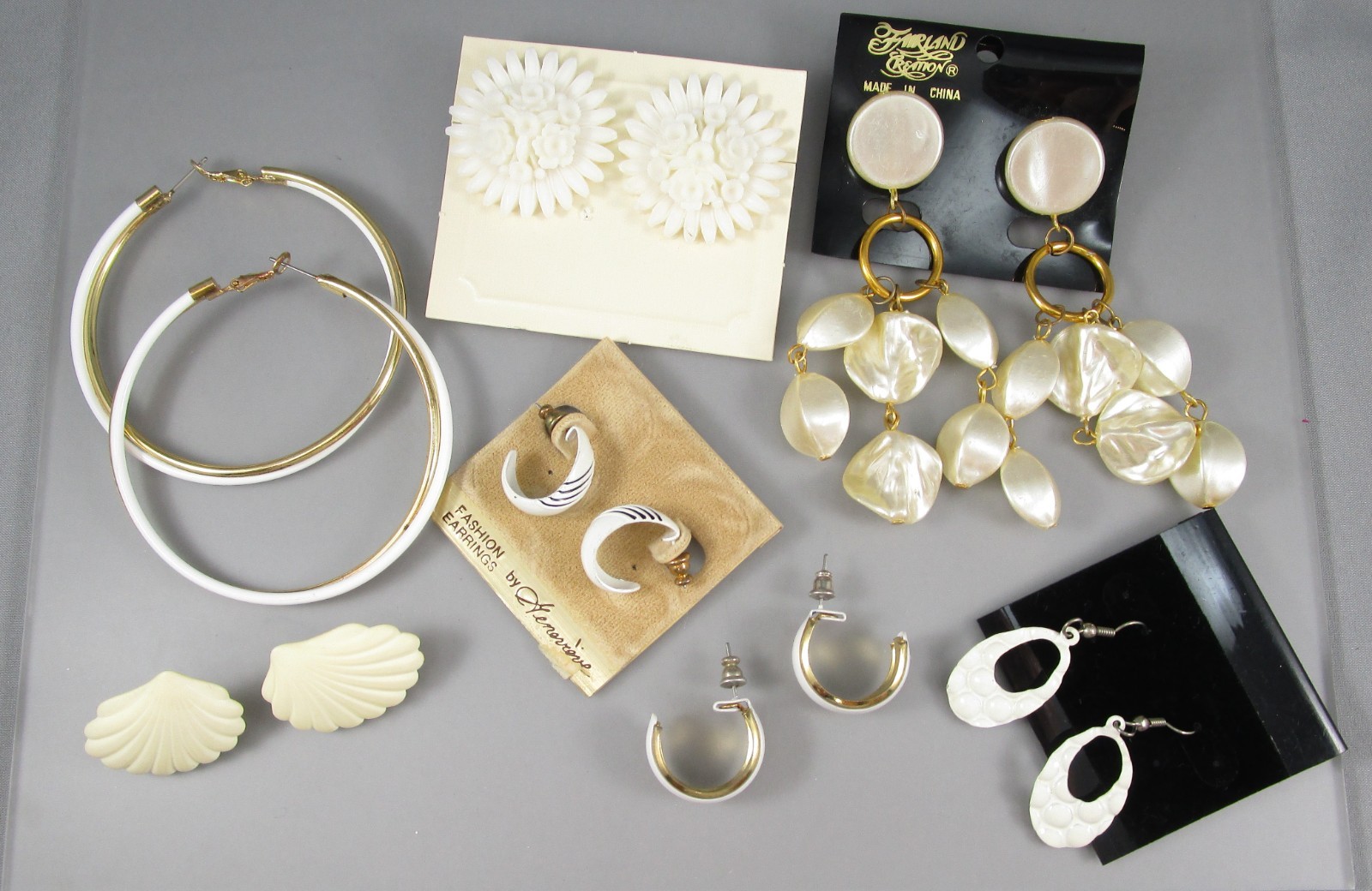 Vtg Mod Retro Varying Colors & Multi Styles LOT of 7 Post Pierced Earrings 152M