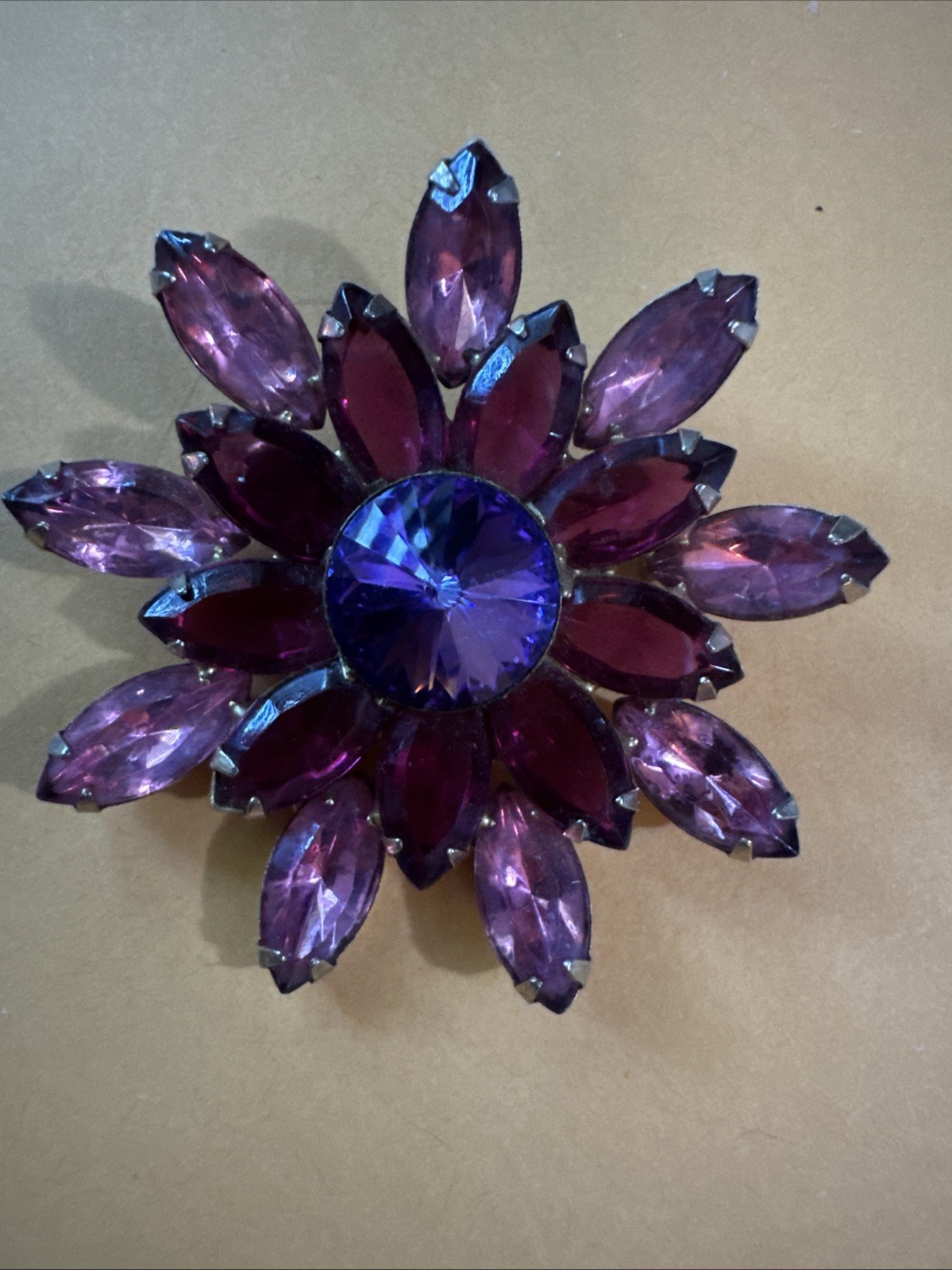 Vintage Dazzling Brooch~Heliotrope Center~Fuchsia & Red &Purple Colors Elegant!