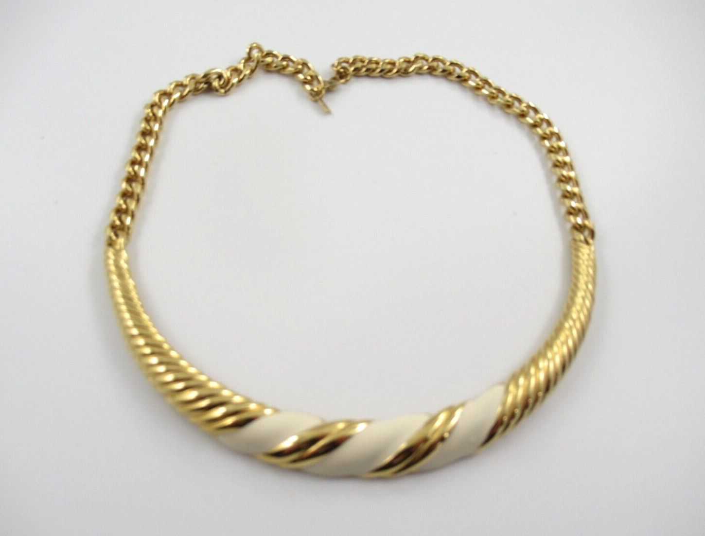 Monet Ivory Color and Gold Tone Signed Vintage Collar Necklace 14″