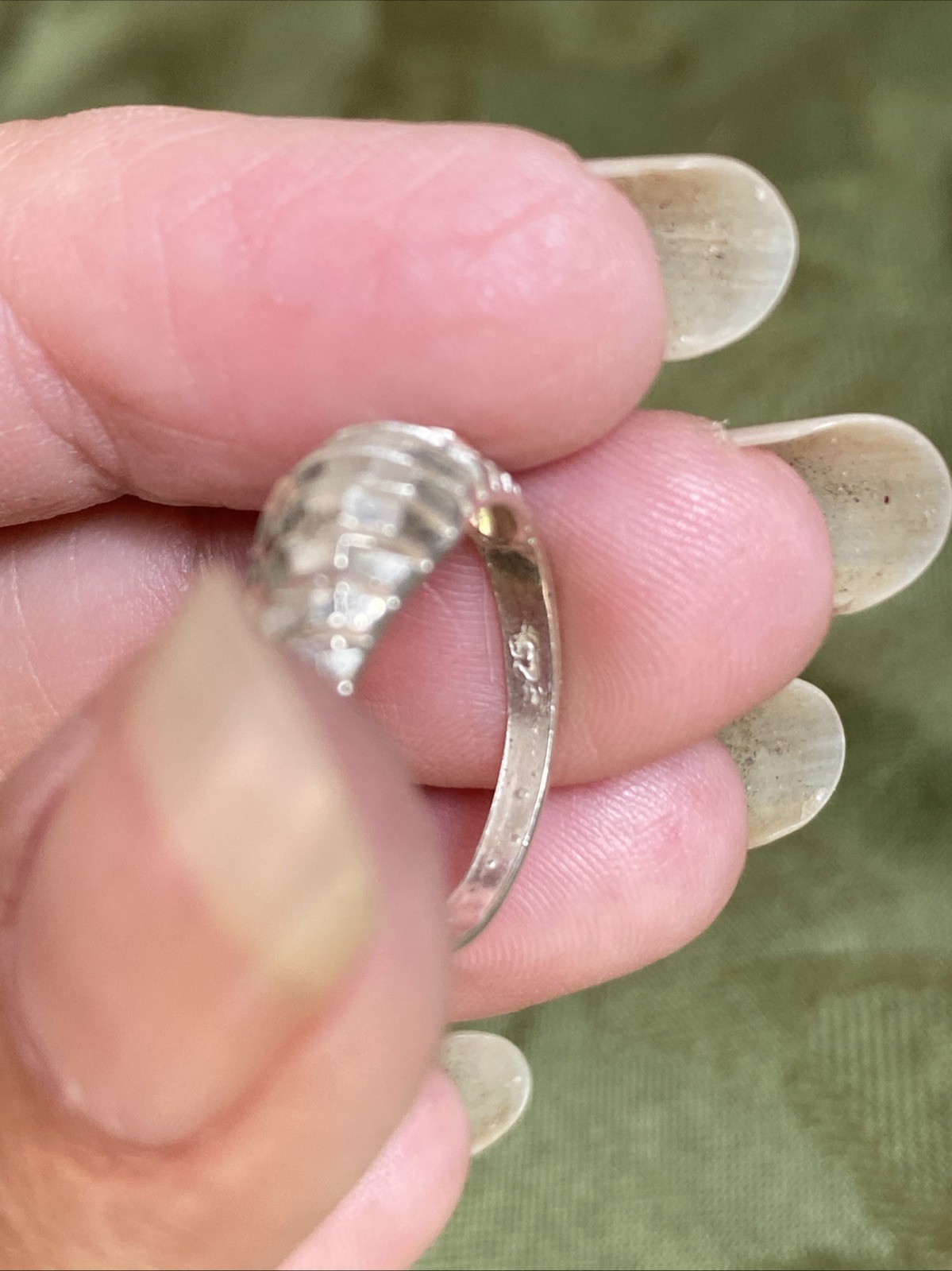 925 Sterling Silver Vintage Diamond-Cut Ribbed Ring Size 5.5 Lightweight