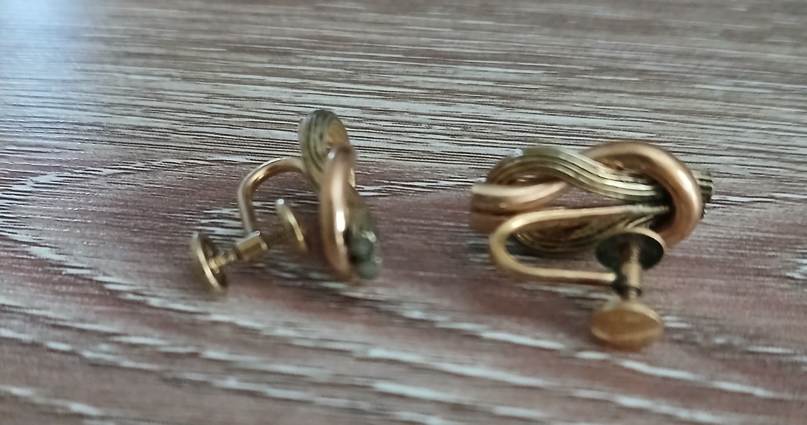 Vintage Love Knot – 12k Gold Filled on Sterling Silver – Screw Back Earrings
