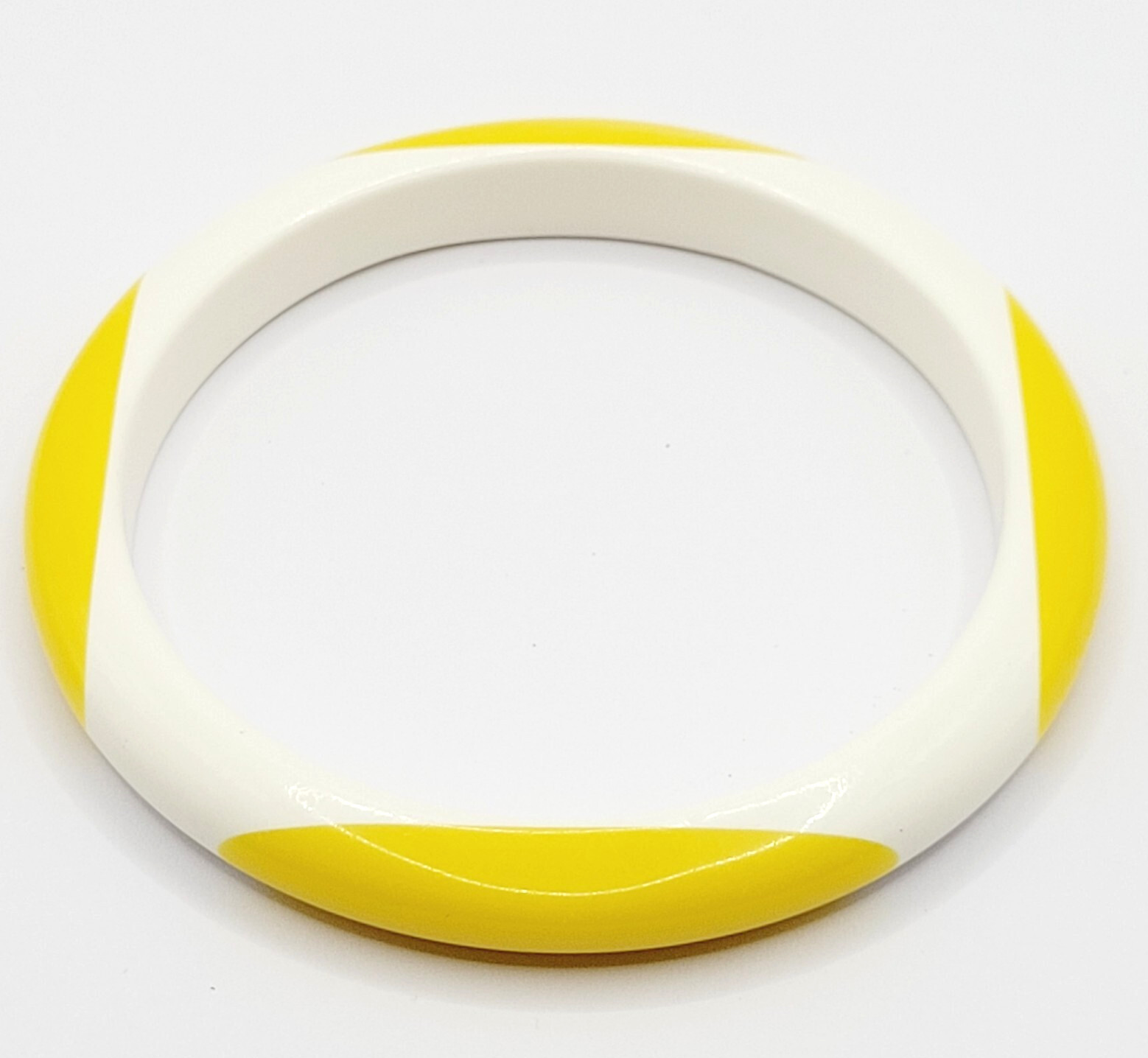 Yellow and White Lucite Vintage 1980s Bangle Bracelet Retro Style