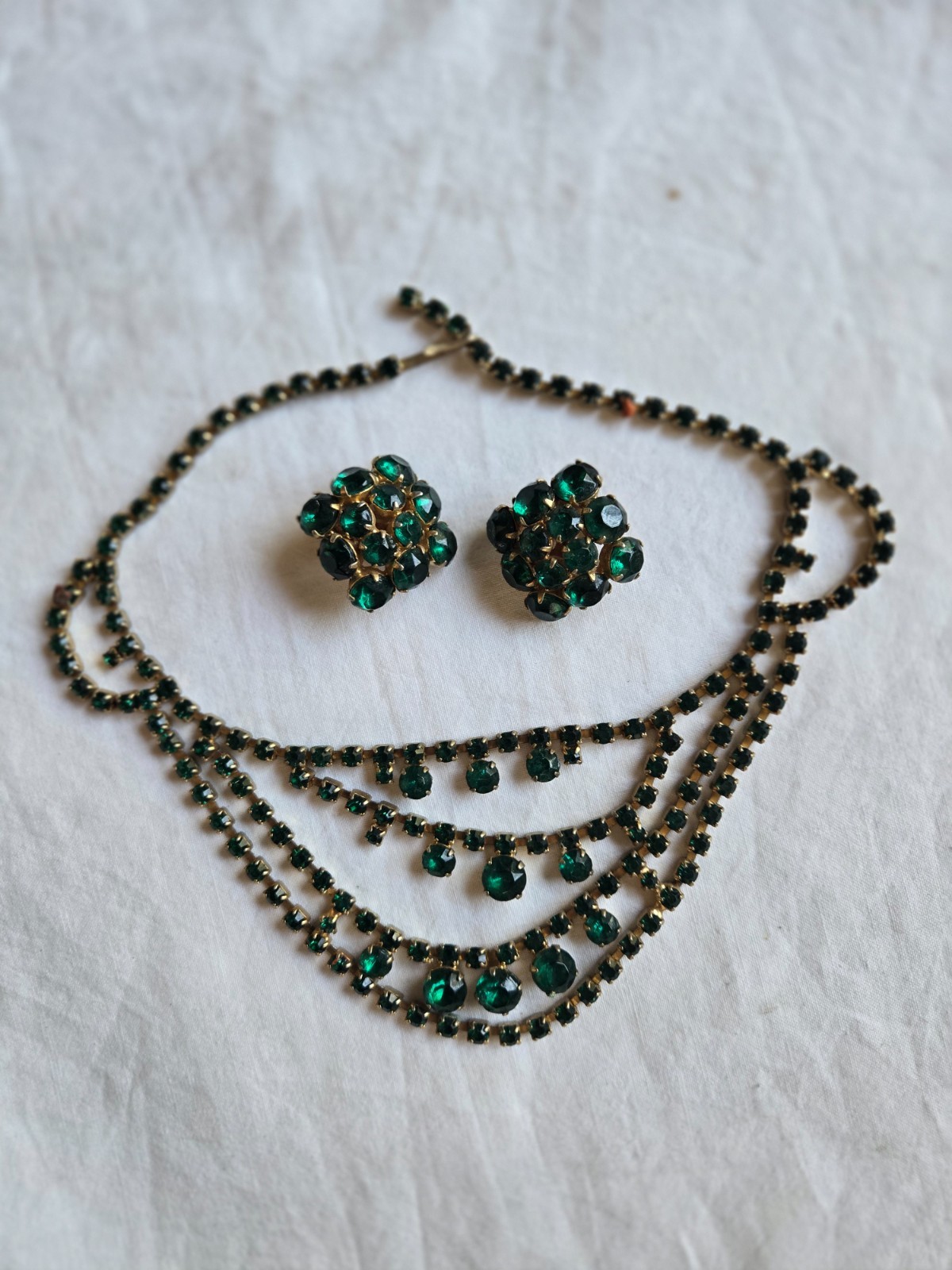 Vintage Emerald Green Rhinestone Festoon Costume Jewelry set # DD