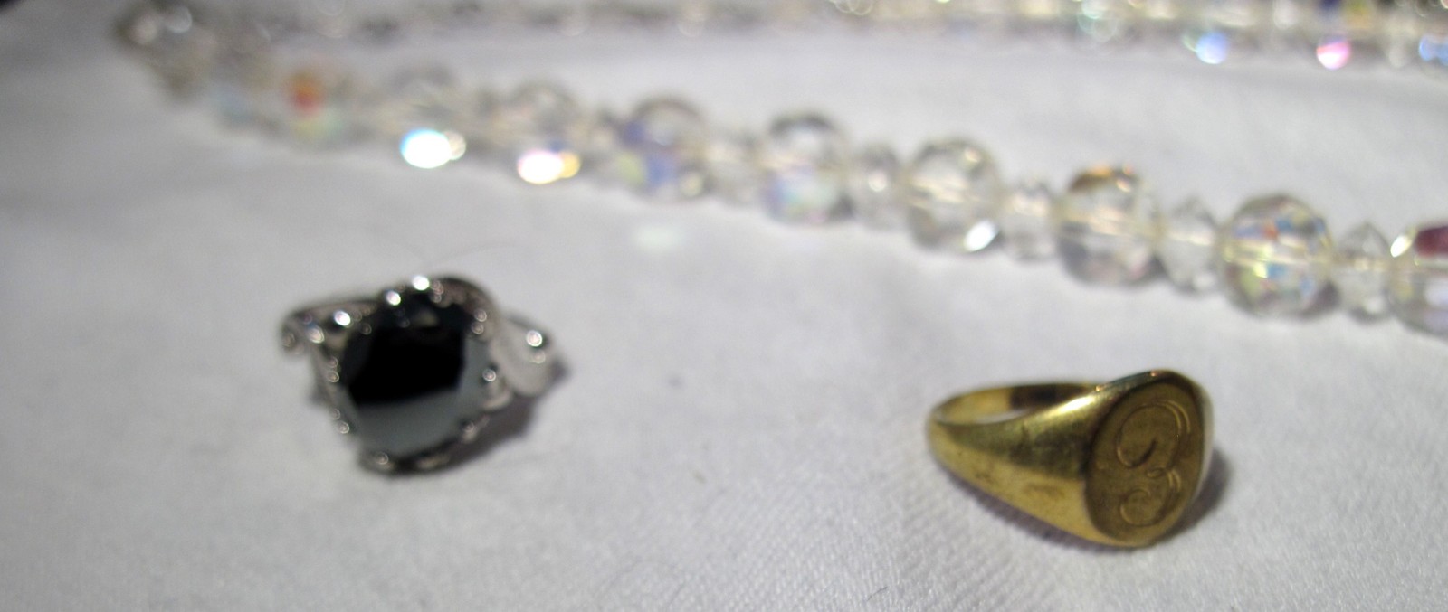 Vintage Costume Jewelry Some Signed – Lot of 21- K977