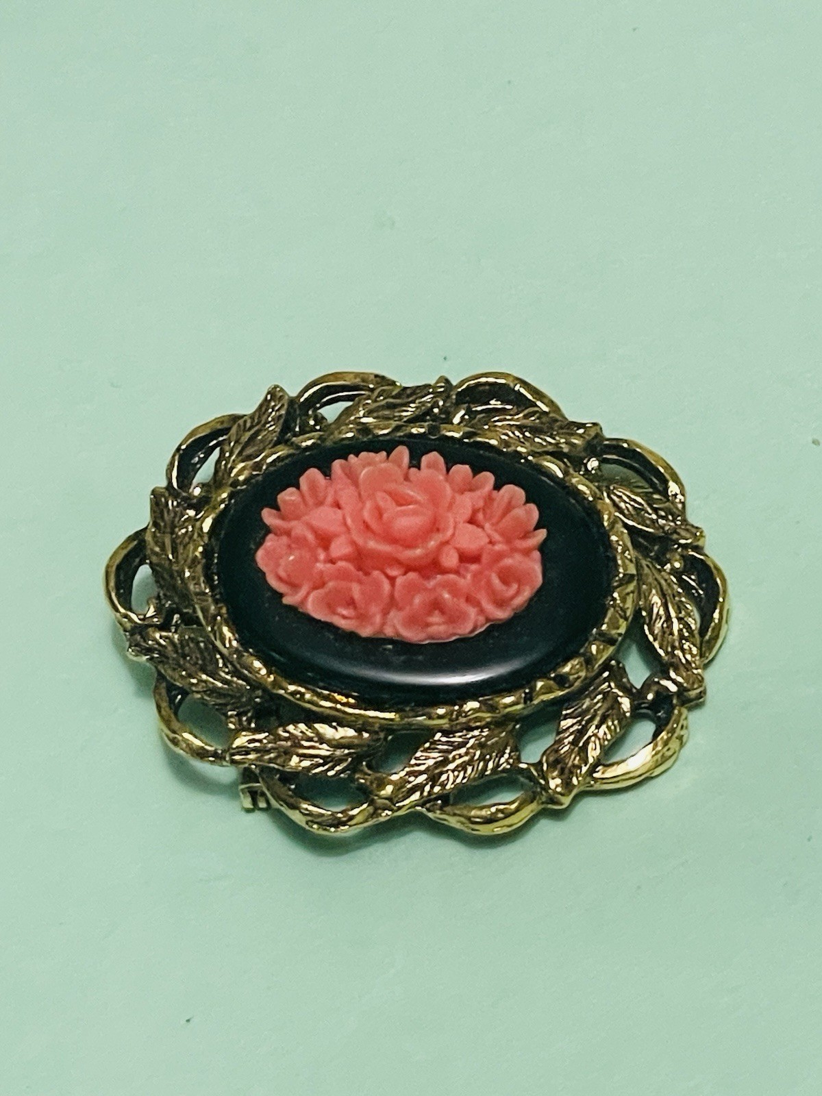 Cast Floral Coral/Scorpio Glass Cabochon Brooch/Pin Art Nouveau-VTG Estate Find!