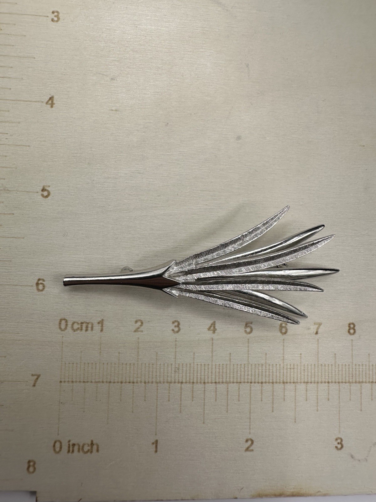 Vintage PIM Brooch Silver Tone Plant
