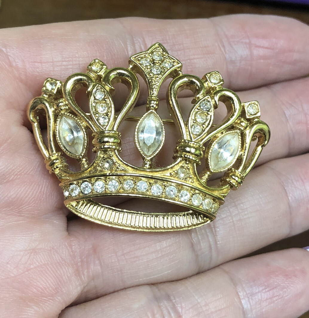 Estate Find, Signed KJL For Avon Crown With Rhinestones Brooch Pin