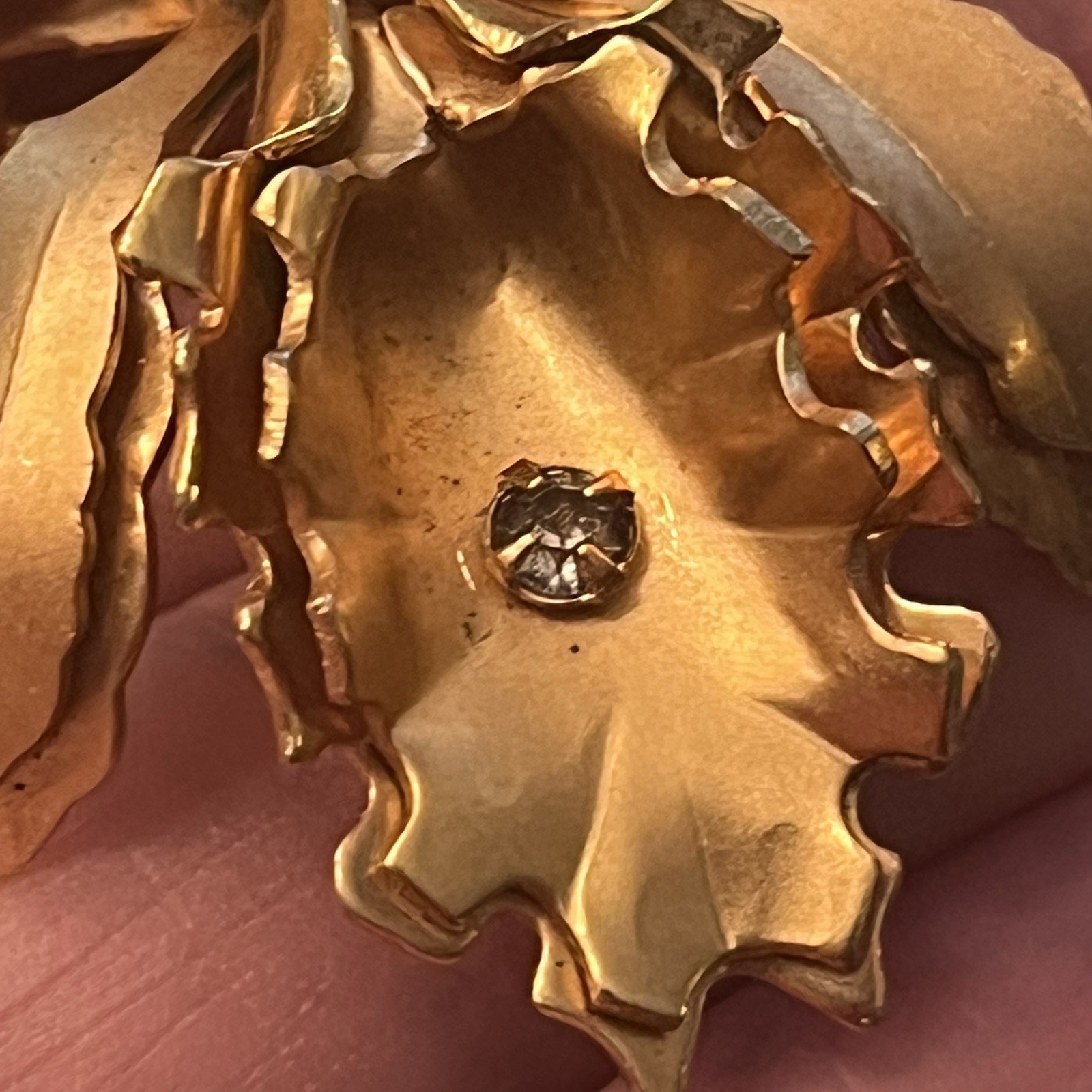 VTG 3D Gold tone Orchid Flower Brooch purple rhinestones retro Pin Flora Jewelry