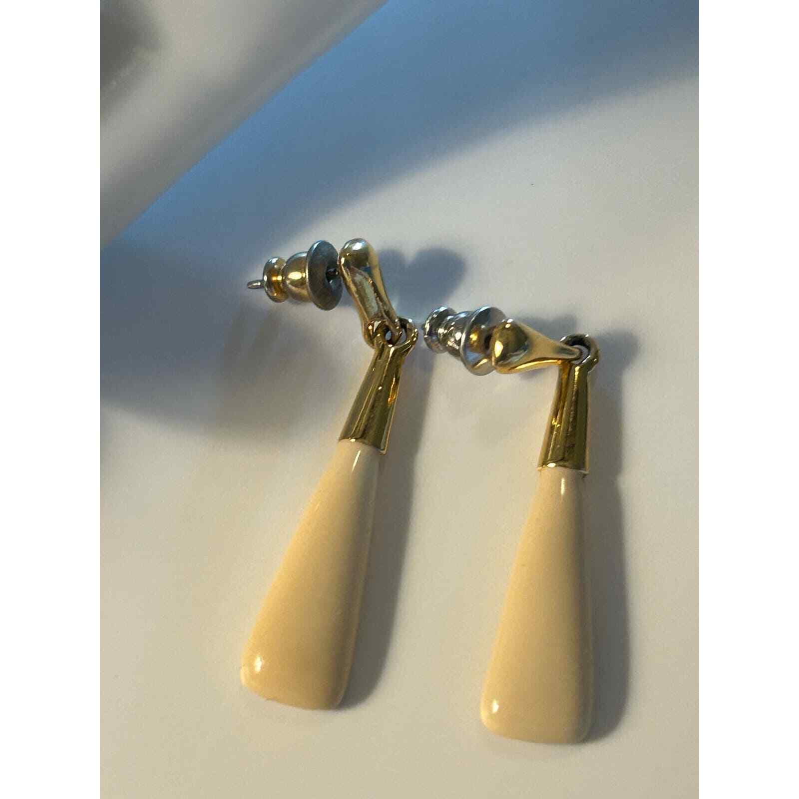 Elegant Monet Ivory and Gold Tone Oval Brooch and Earring Set