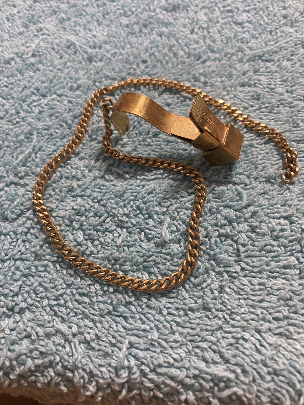 VTG 24KT GOLD PLATED-MADE USA- CHAIN WITH HOOK CLIP (MISSING RING ON OTHER END)