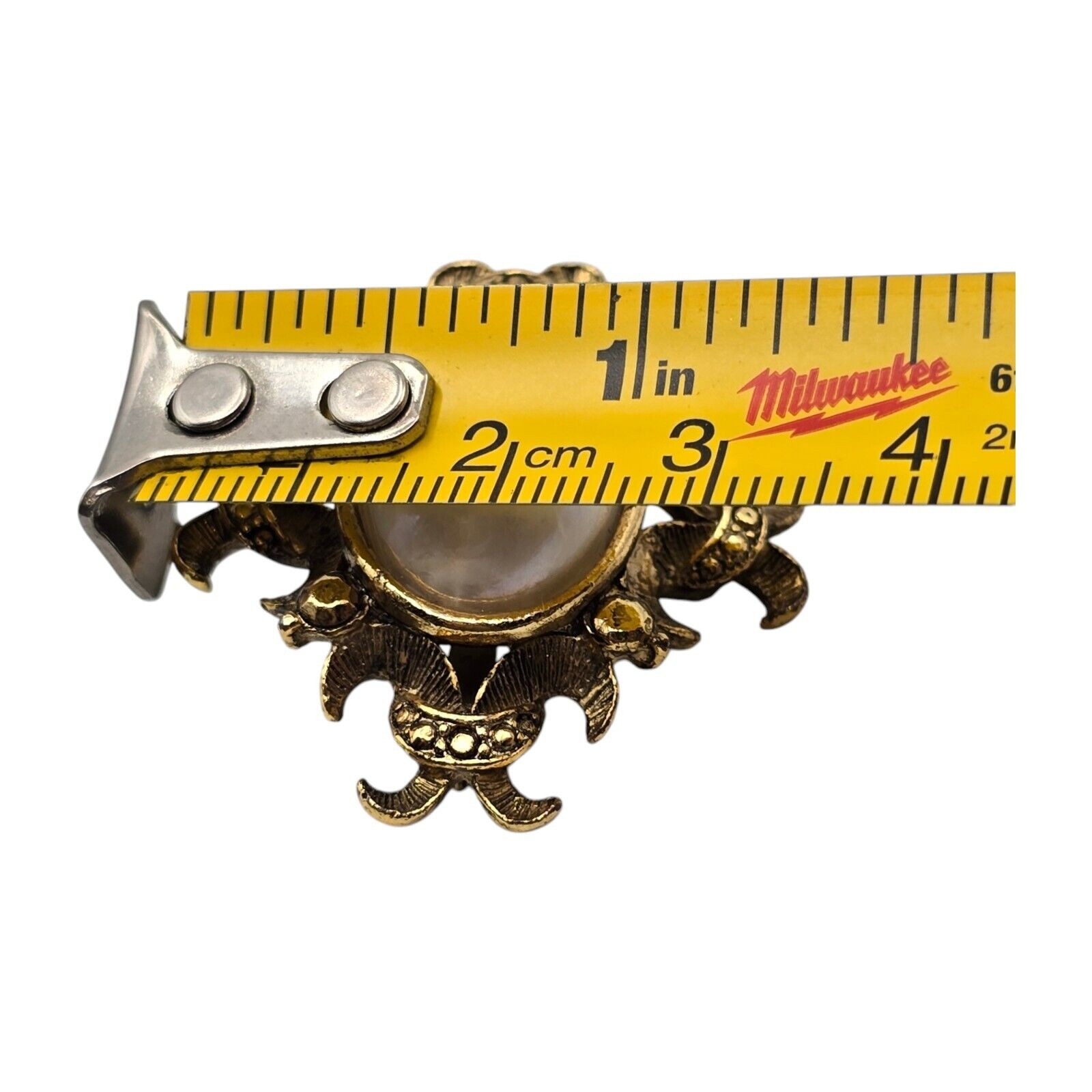 Brooch Victorian Style Large Cabochon Bead White Antique Gold Tone SKU2309