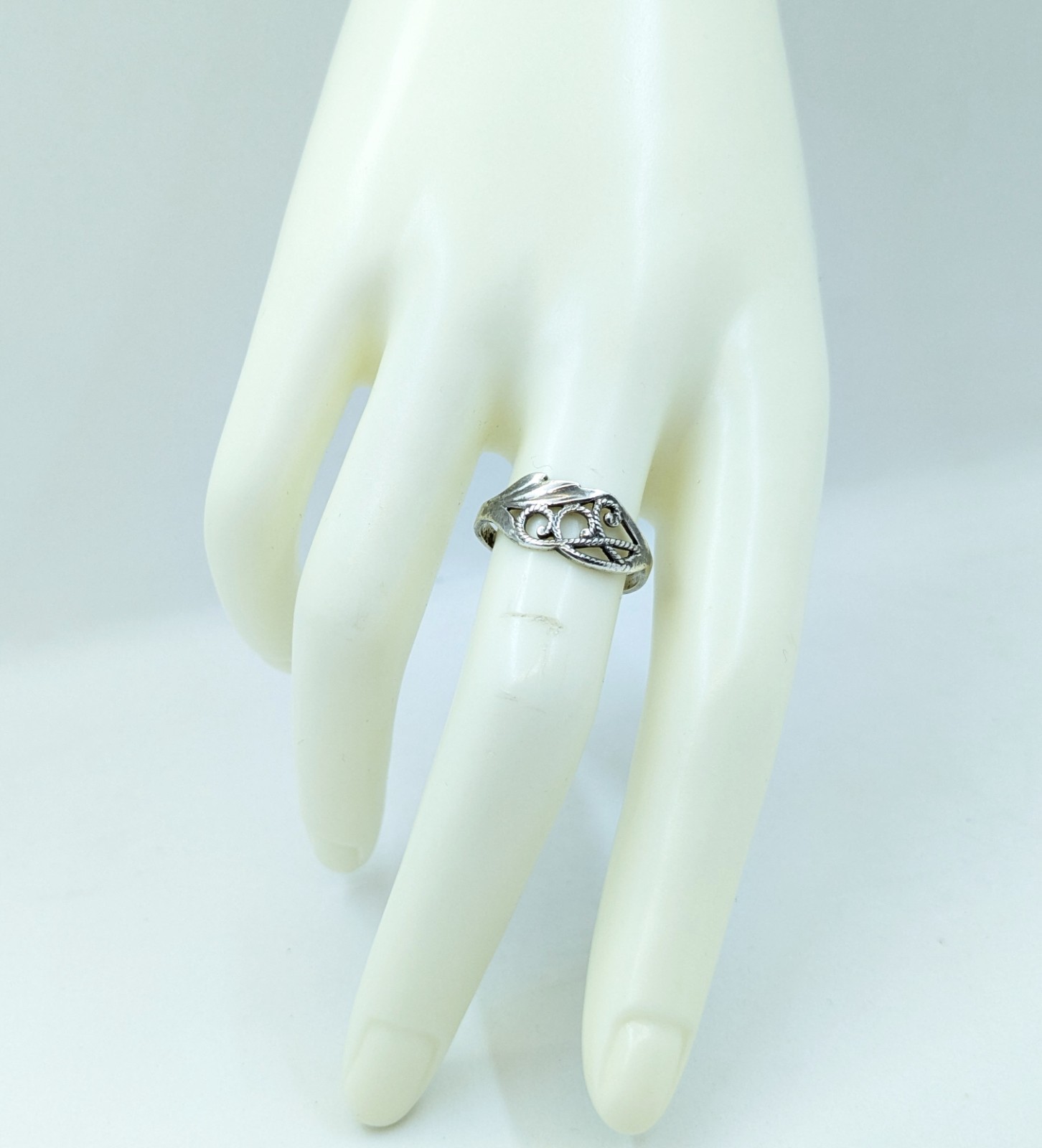 Vintage Elegant Soviet RING Silver⭐925 stamp Star USSR-size: 9US (19mm) | UA #92