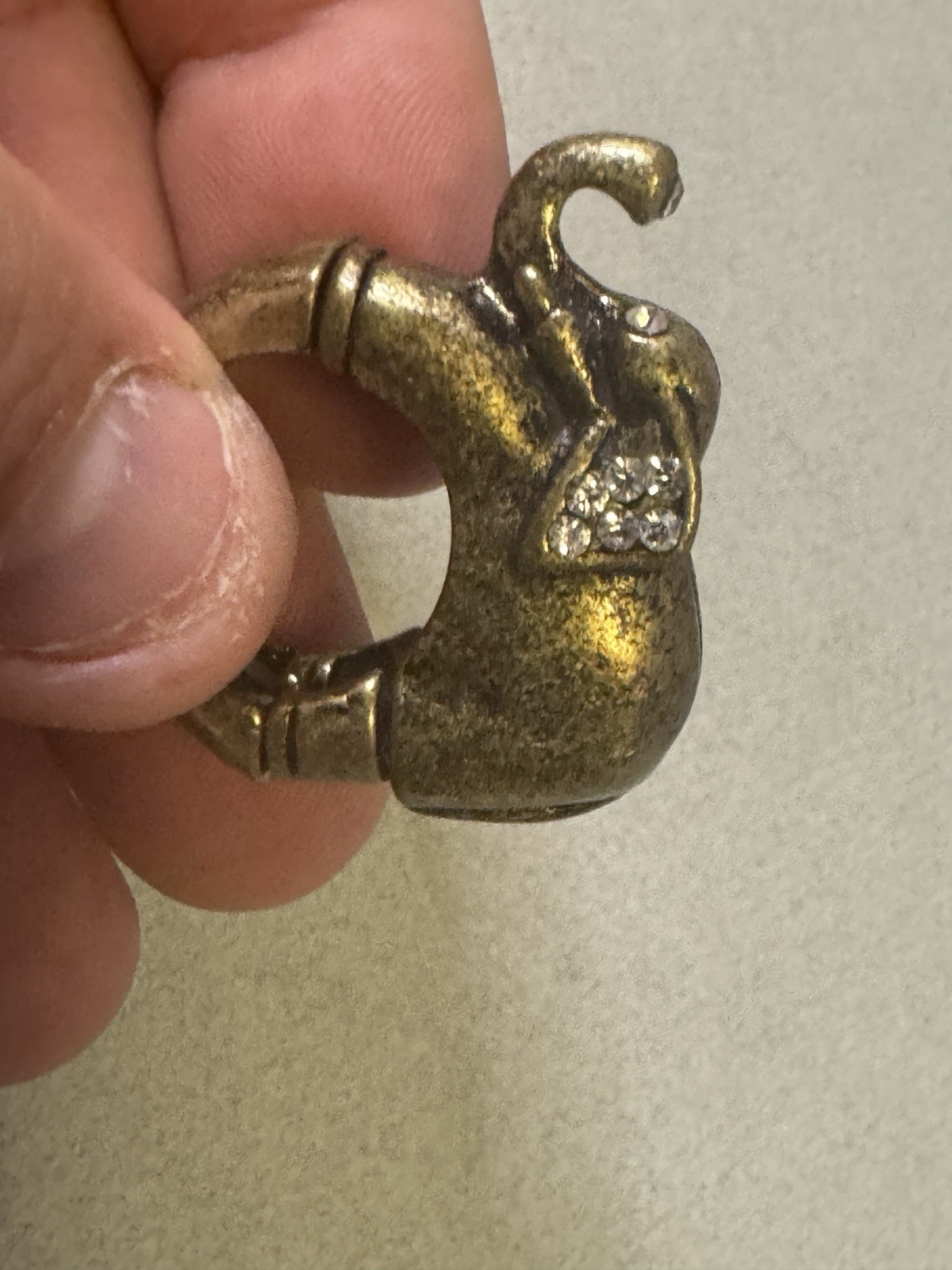 Vintage Gold Color Elephant With Rhinestones Stretch Band Statement Ring