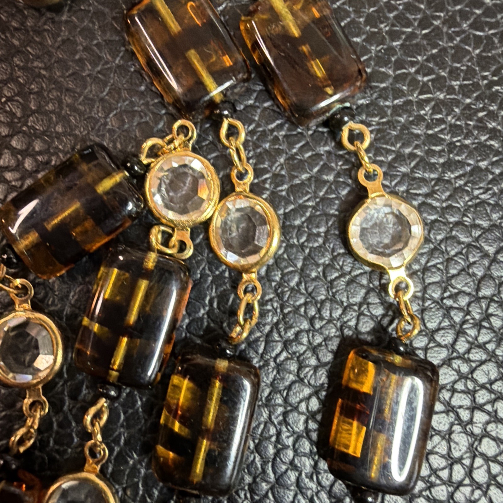 Vintage AUSTRIAN CRYSTAL USA – Clear Bezel Crystals w/glass beads 35” Necklace