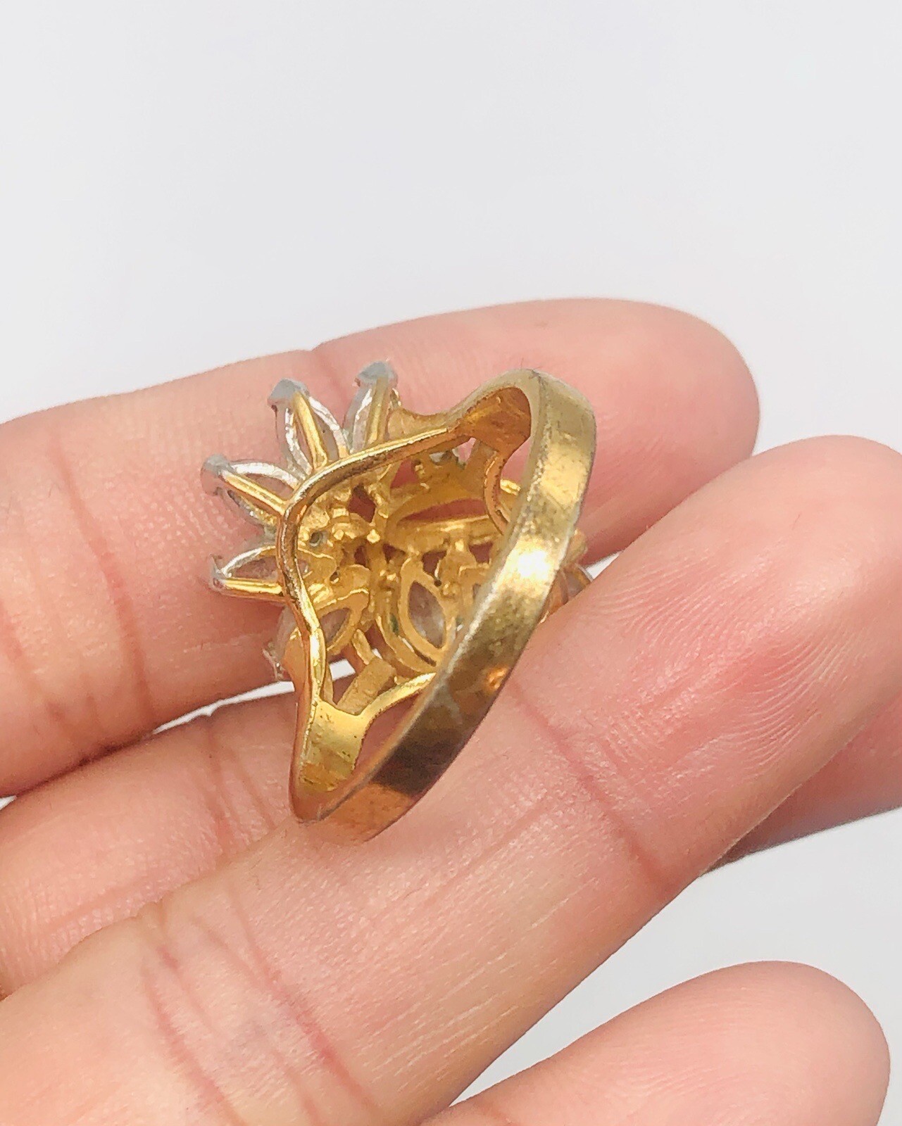 Vtg 14K GE Clear Glass Rhinestone Cocktail Ring Sz 8.75