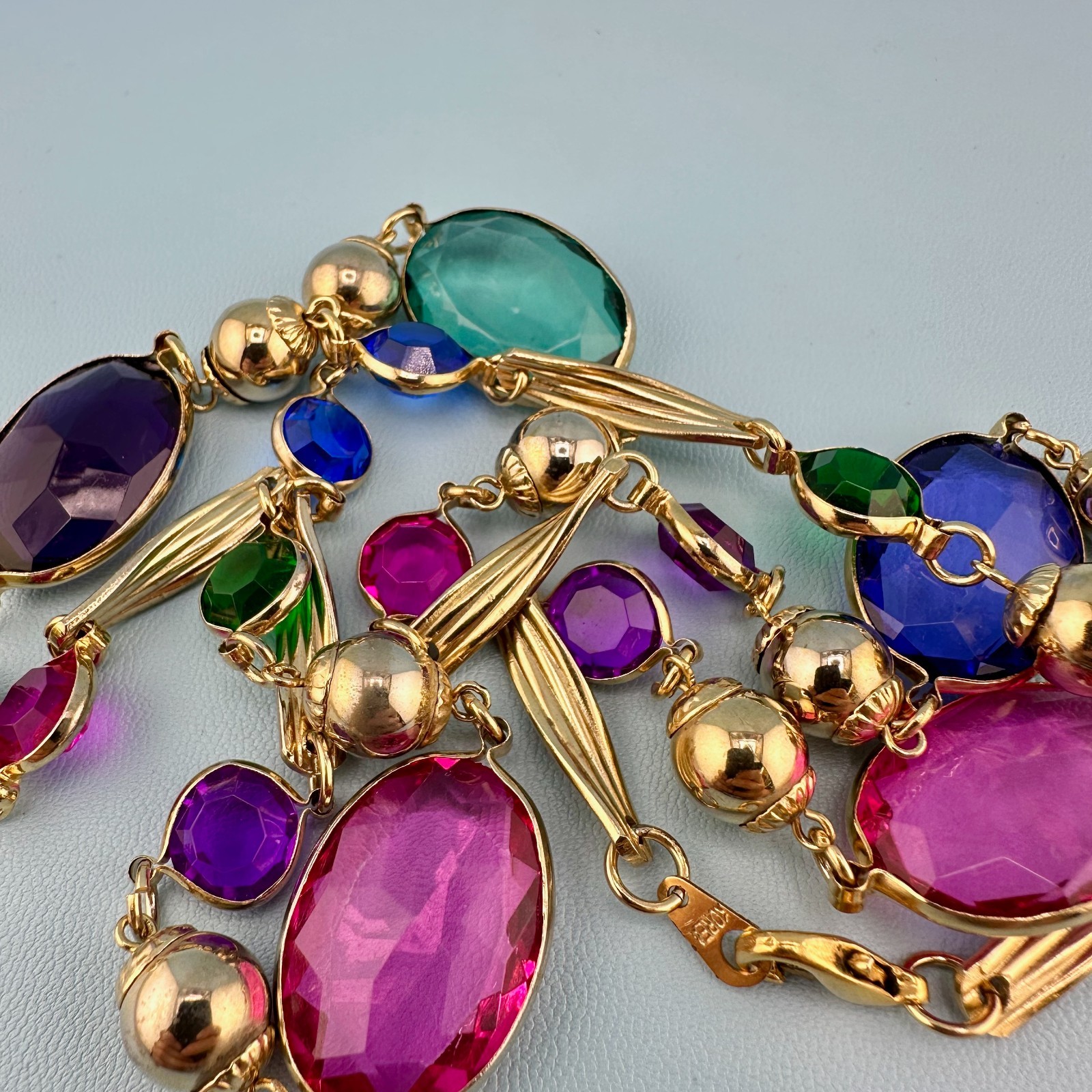 Vintage Open Bezel Lucite Necklace Gold Tone Multicolor Oval Round Faceted