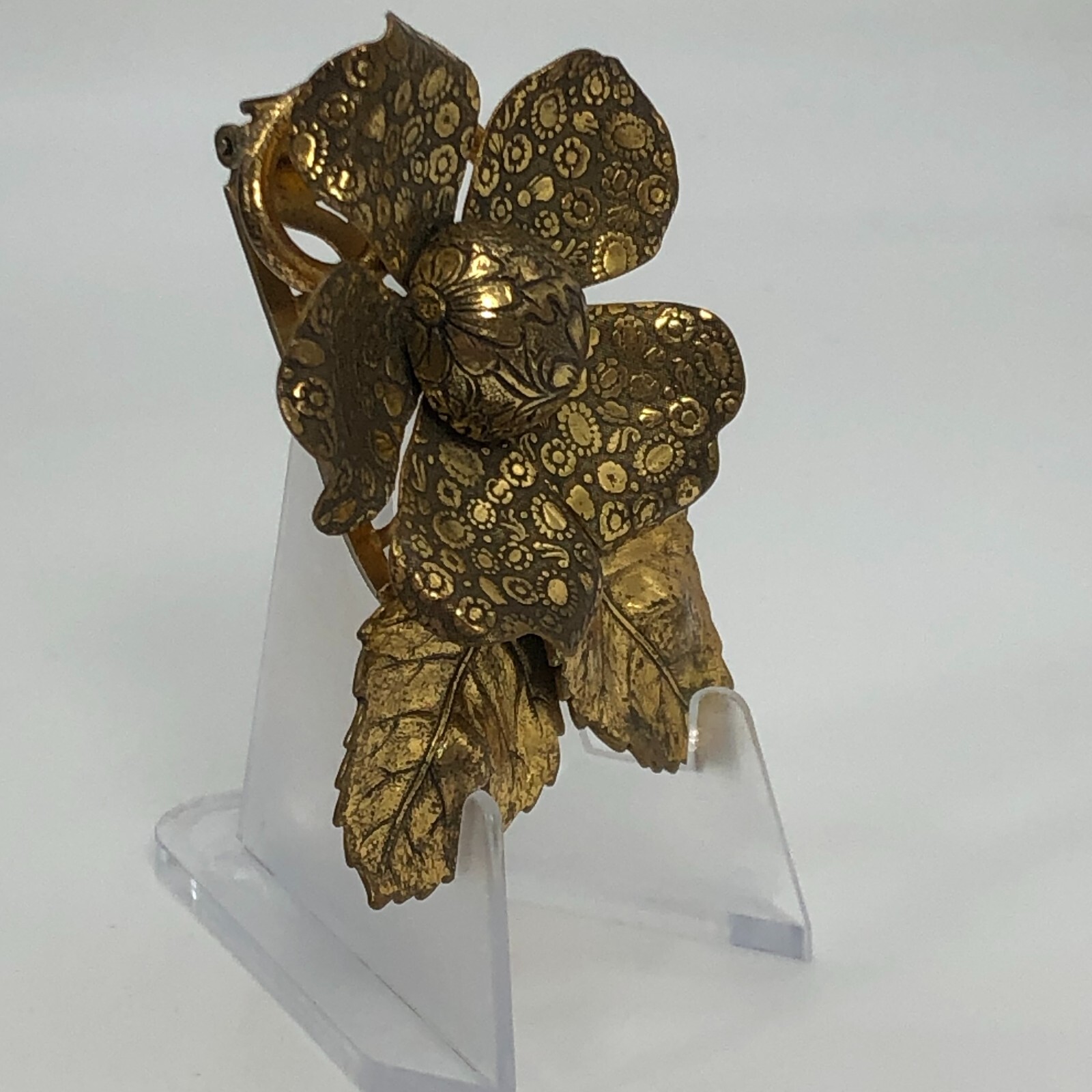 Vintage Flower & Leaves Dress Clip Brooch Gold Tone 1940s Estate Find