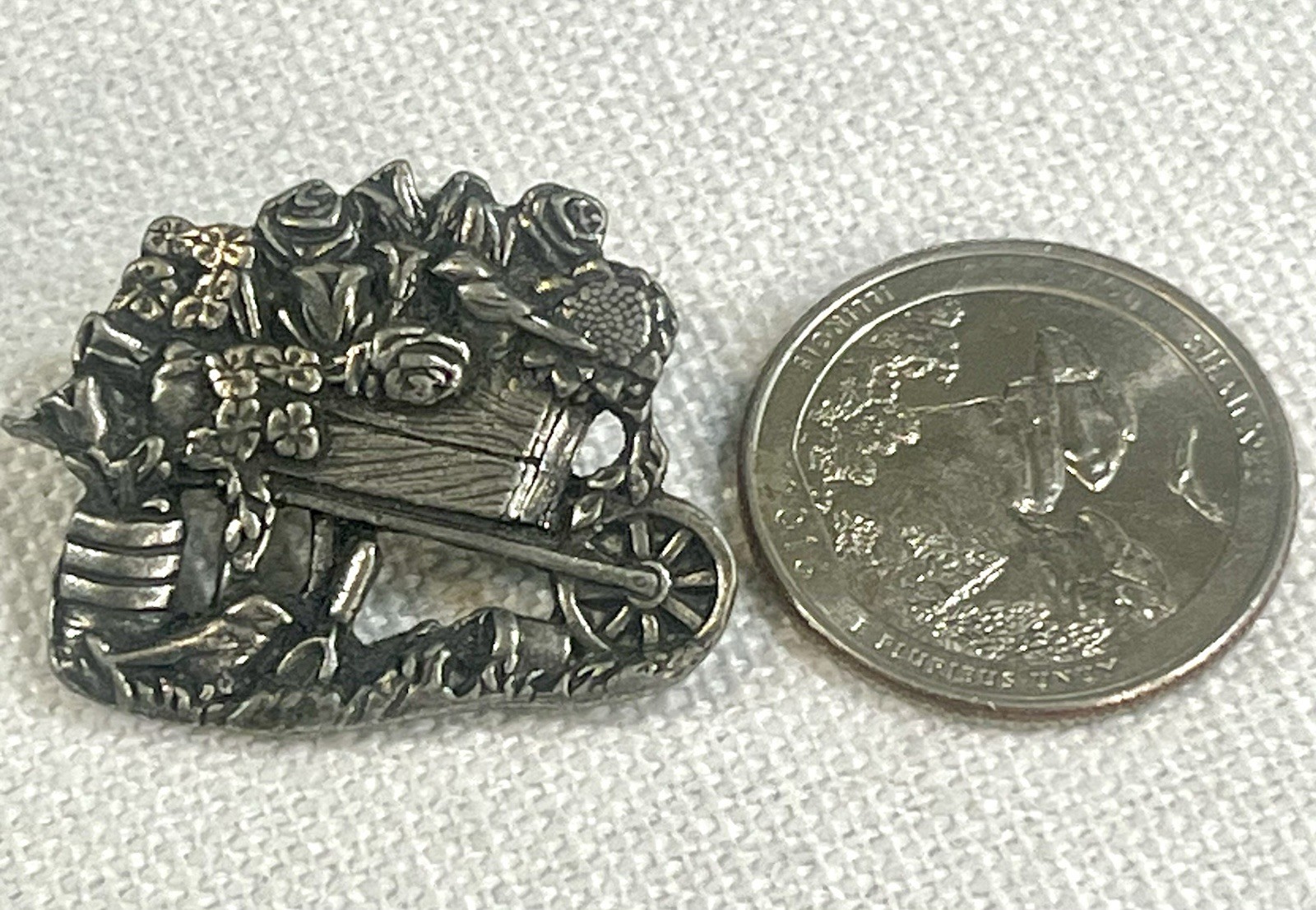 Vintage 2001 Birds & Blooms Limited Edition Pewter Garden Wheelbarrow Brooch Pin