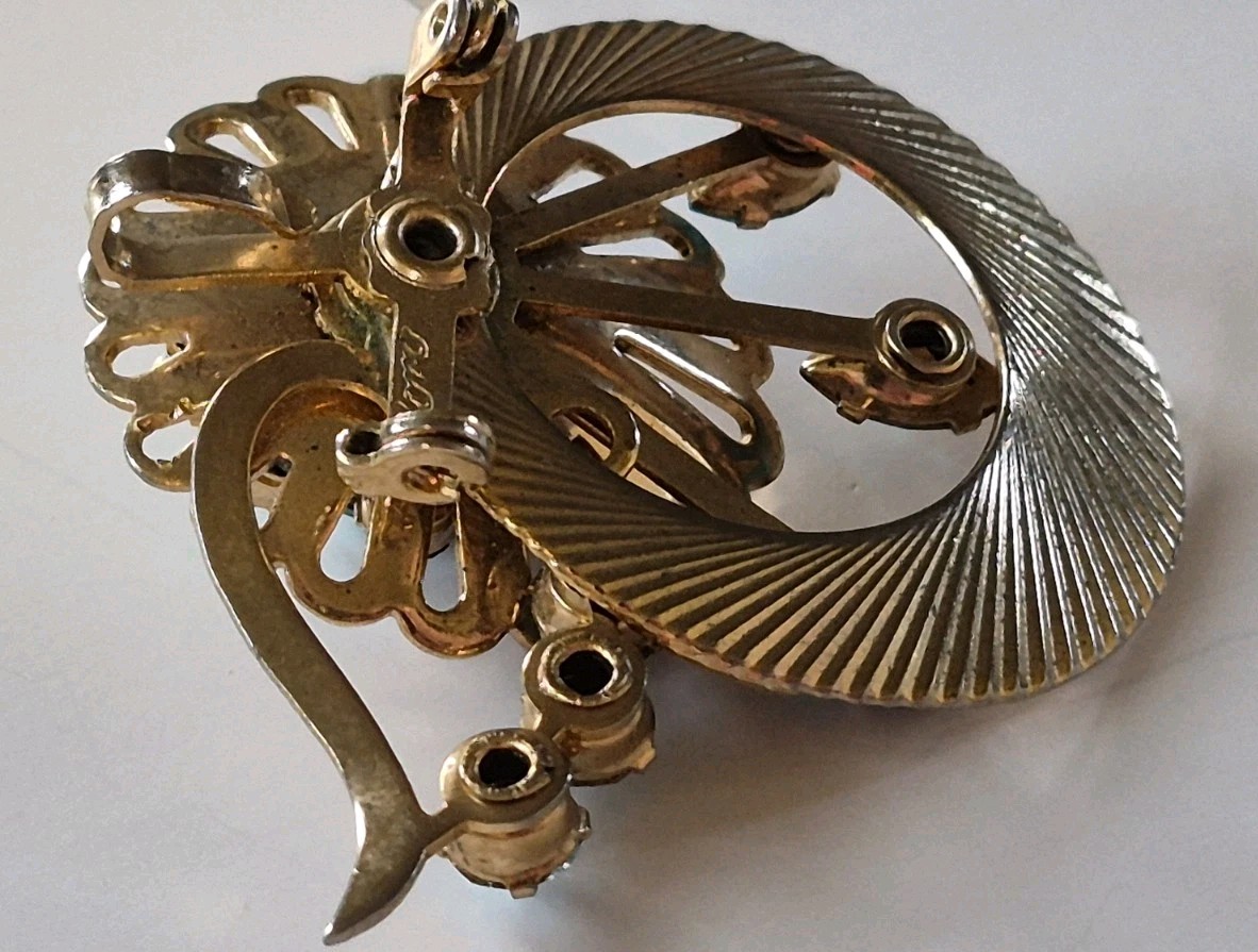 Coro/Unbranded Brooch Lof 2, Teal Blue Gold Tone Flower/Light Blue AB Cluster