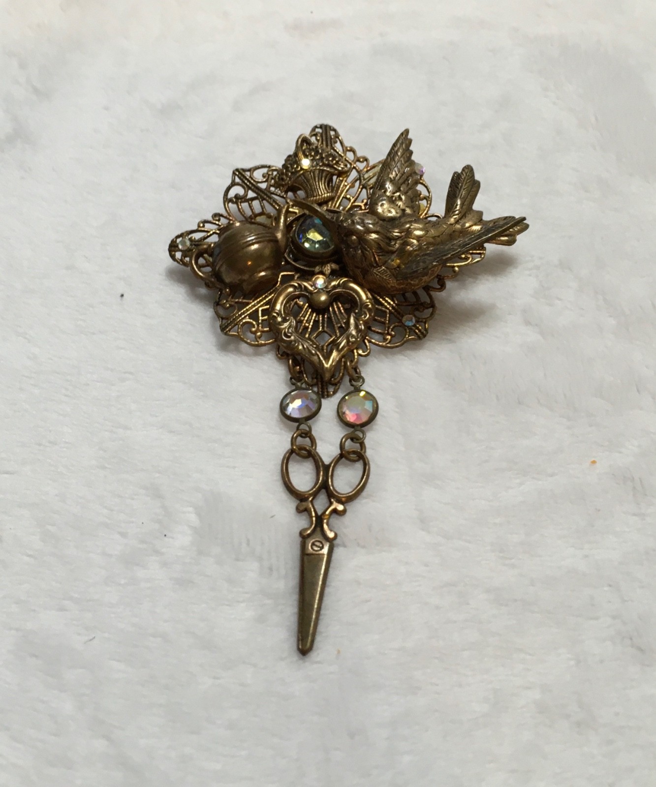 Vintage Style Ornate Brass Brooch / Pin *see description below* CI-J-BR-45