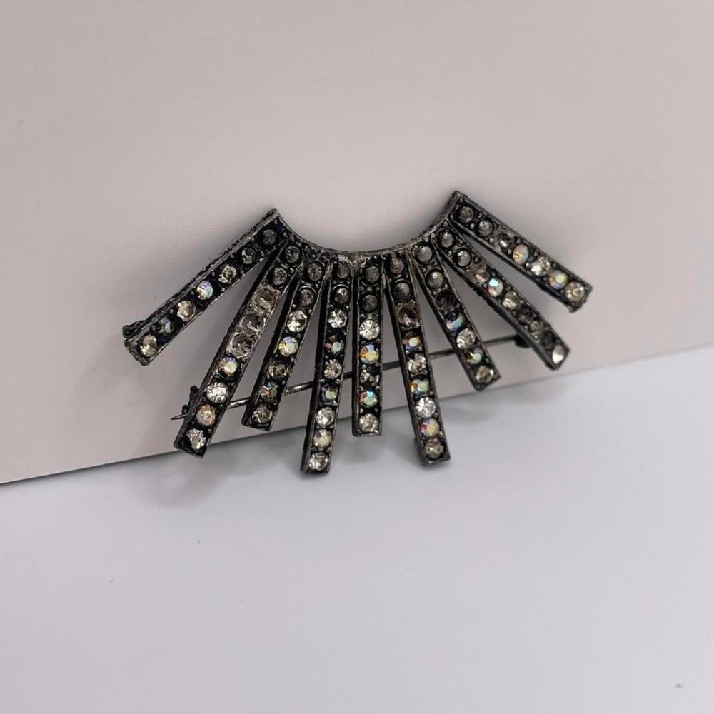 Antique Art Deco Pin Brooch circa 1920s Fan Shape Diamanté Old Hollywood