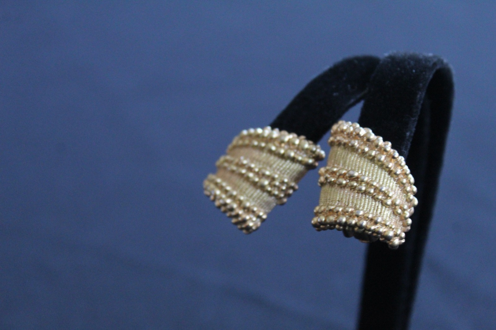 Vintage Orena Paris Gold Tone Earrings – Clip