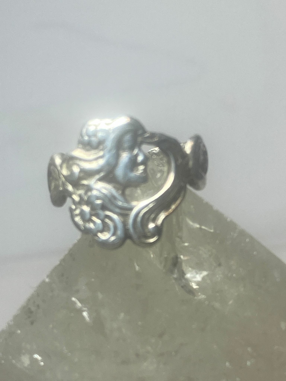 Lady face ring Art Deco influences floral band sterling silver women girls