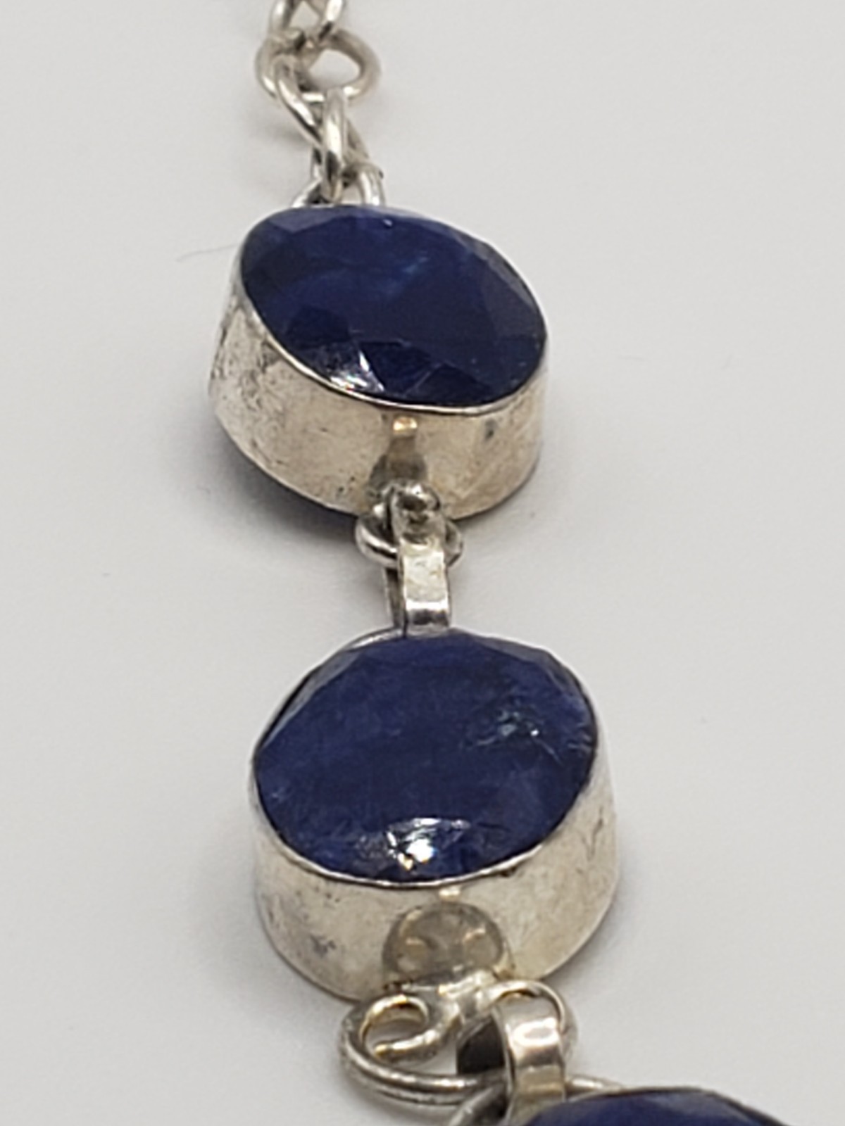9.25 Deep Blue Faceted Kyanite Gemstone Bezel Setting Hook Clasp Necklace