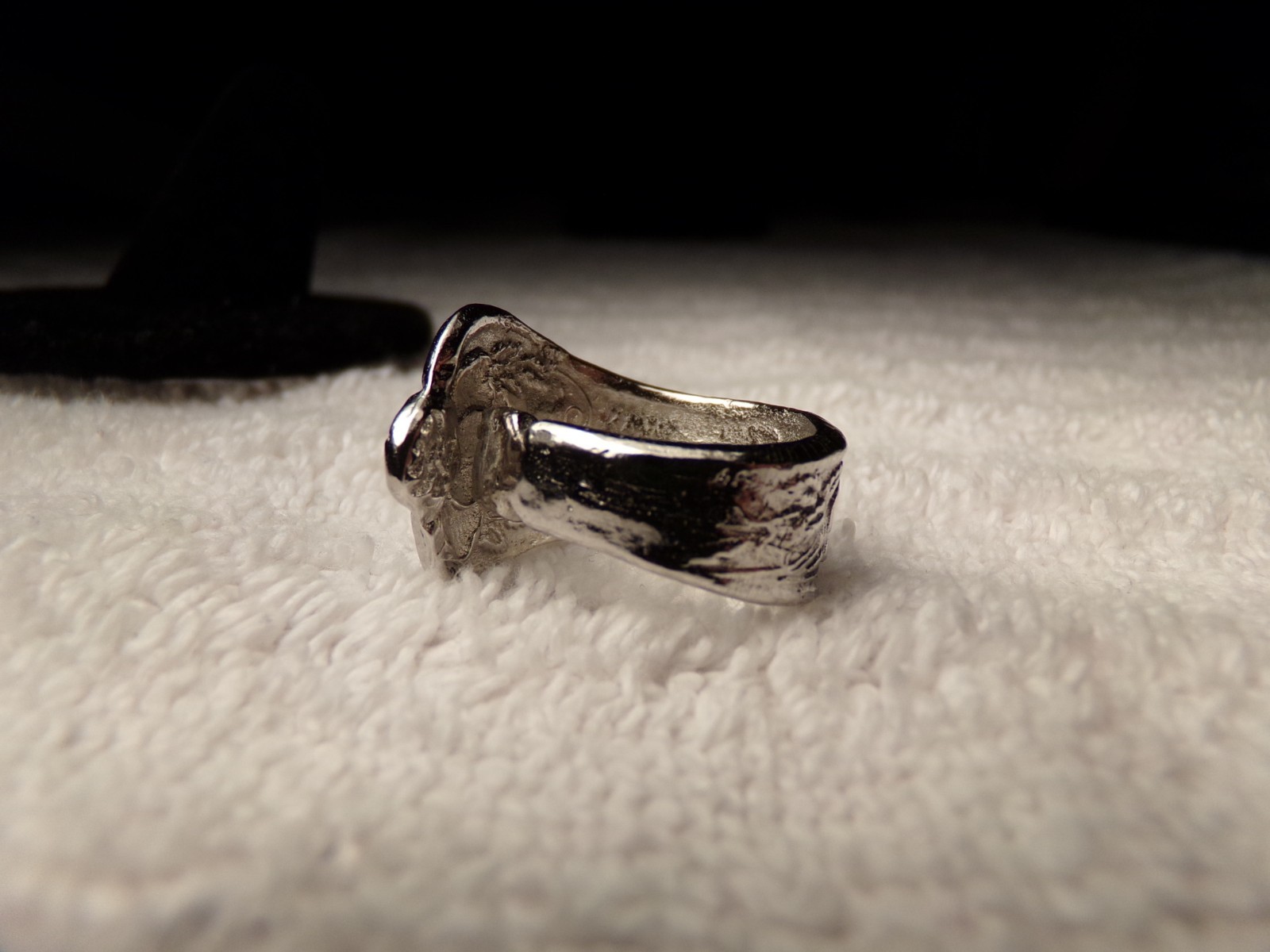 VTG 1960’s SZ 7 SILVER PLATE HEAVY CAST rose roses PATTERN ARTIST SPOON RING