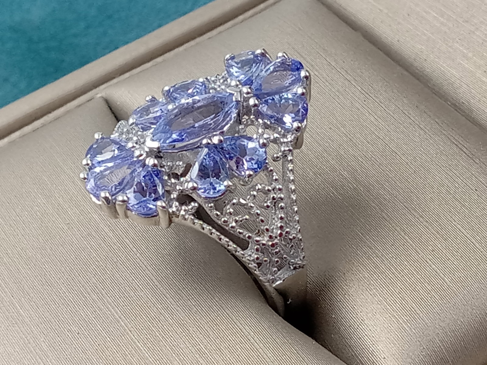 Sterling Silver Size 8 Ring w. Intricate multiple Iolite Gemstones Setting