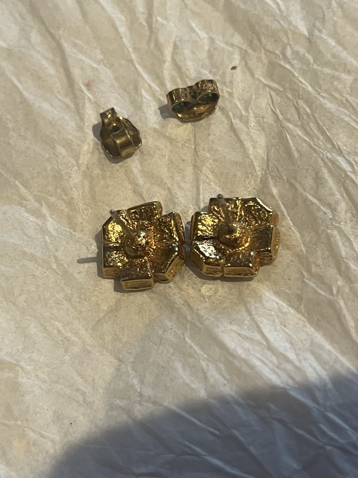 Vintage Avon 1993 Floral Facets Gold Tone Pastel Rhinestone Pierced Earrings J37